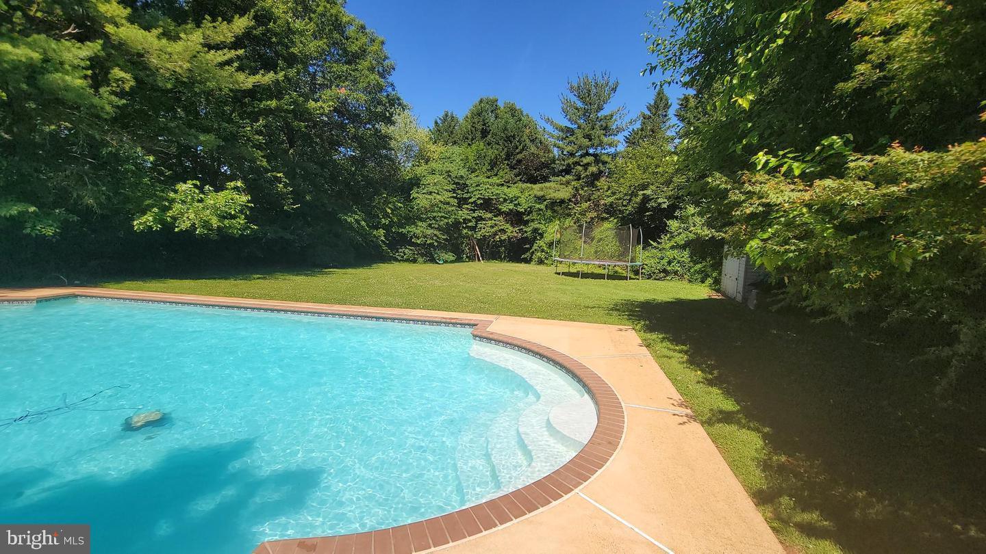 GRAND HAMPTONS - Residential
