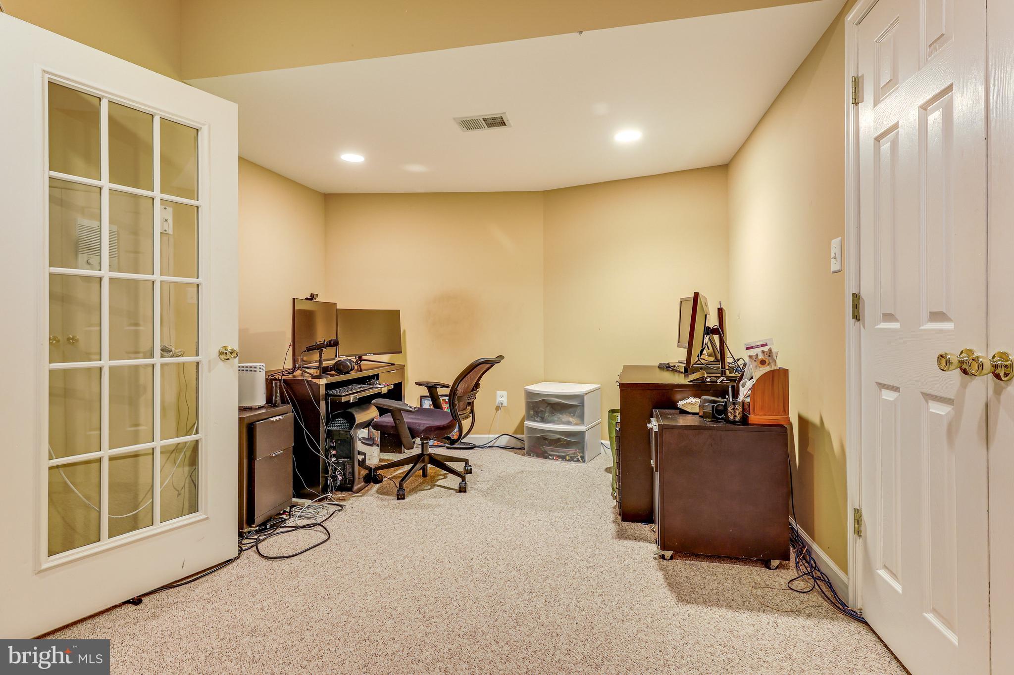 GRAND HAMPTONS - Residential