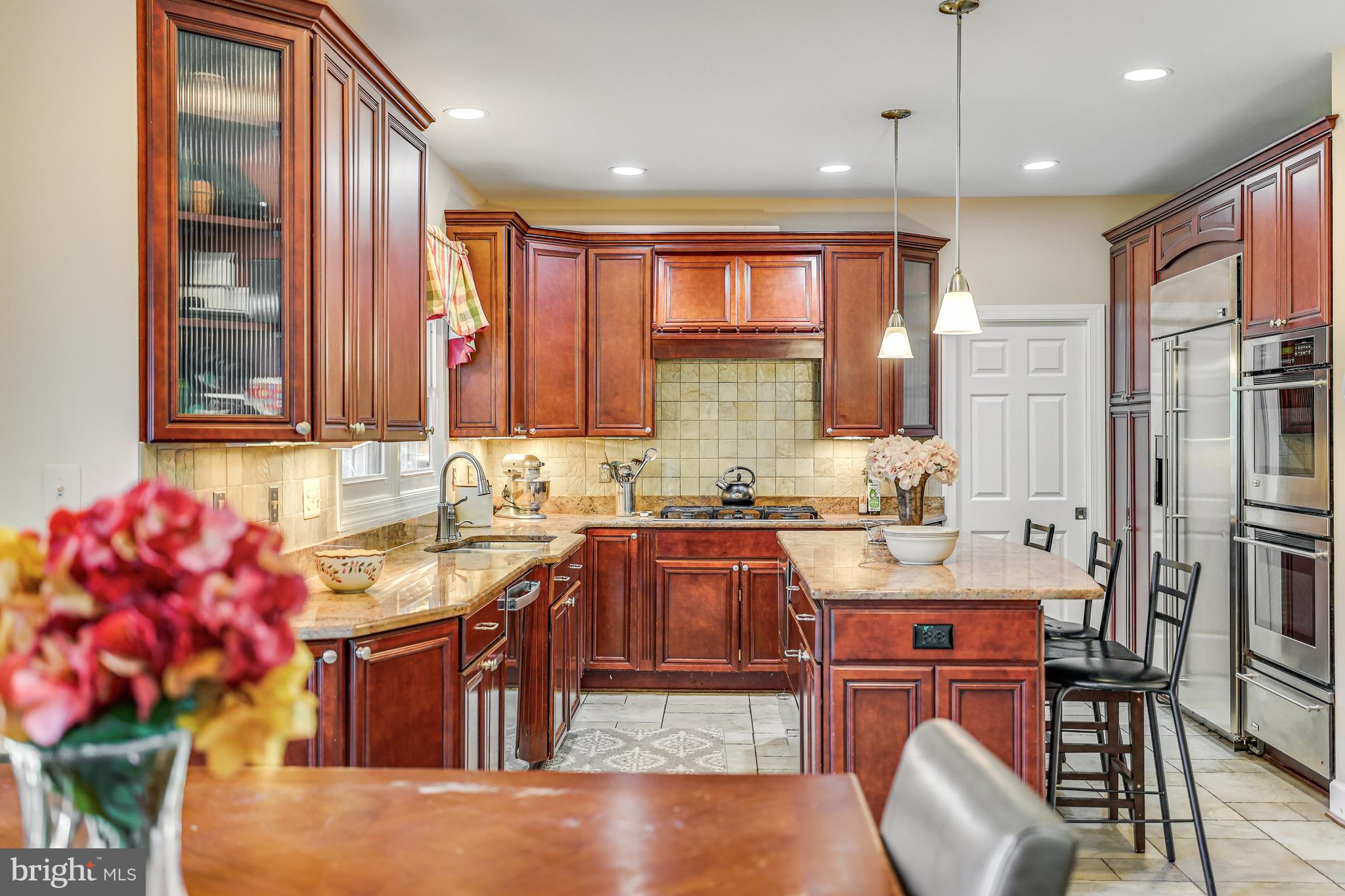 GRAND HAMPTONS - Residential