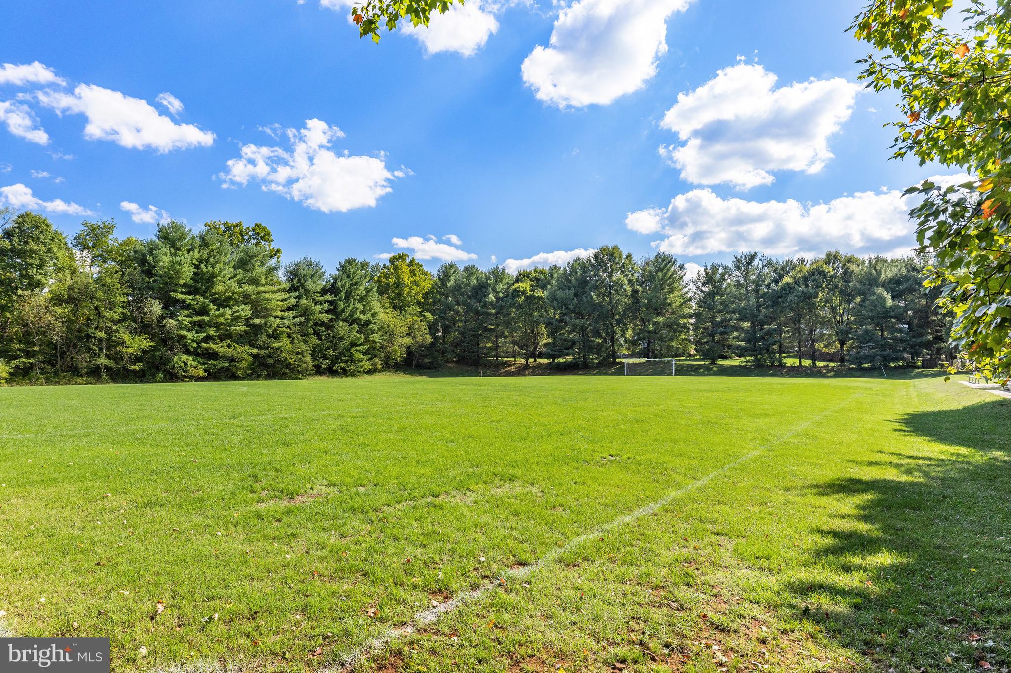 GRAND HAMPTONS - Residential