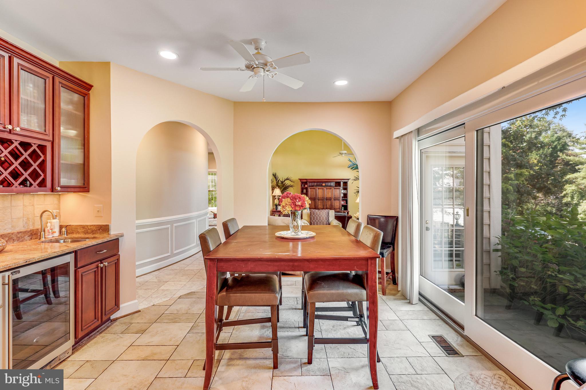 GRAND HAMPTONS - Residential