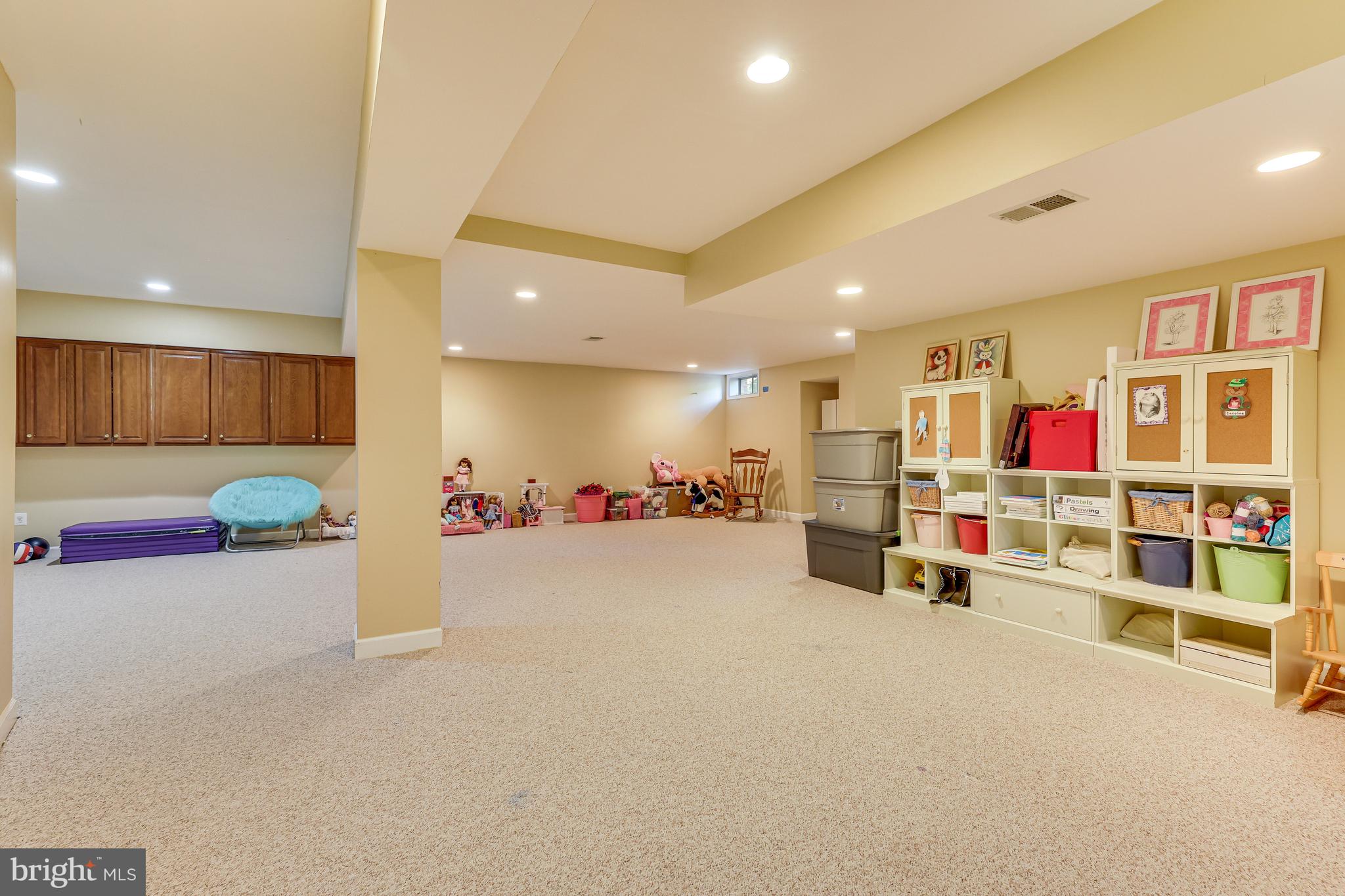 GRAND HAMPTONS - Residential