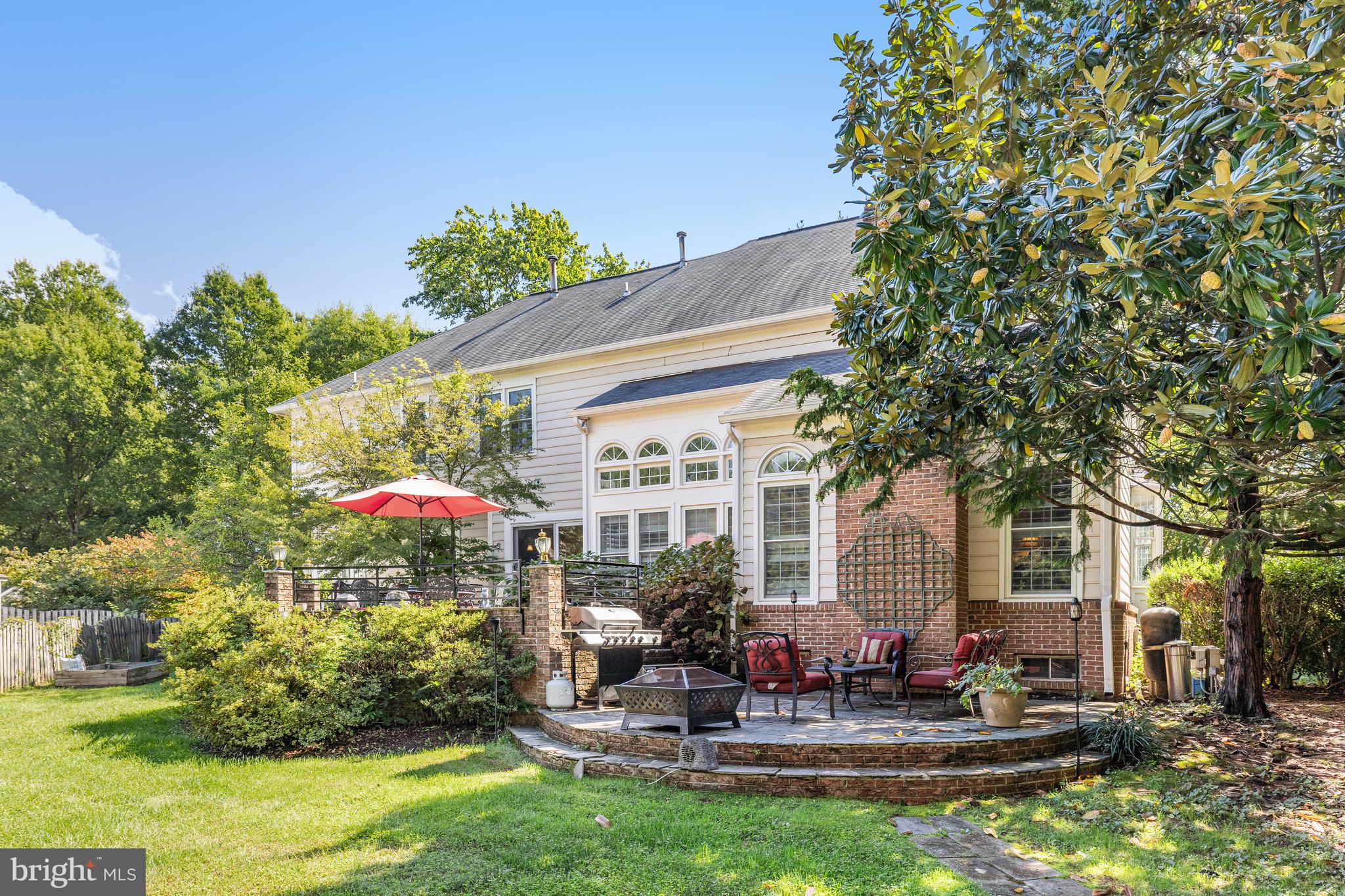 GRAND HAMPTONS - Residential