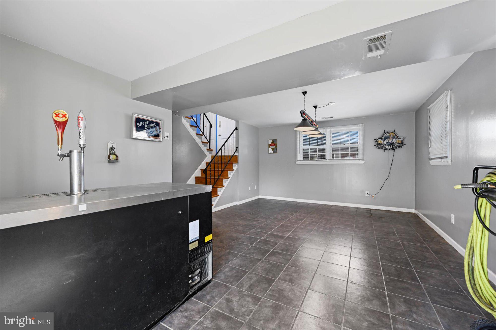 SILVER GATE - Residential