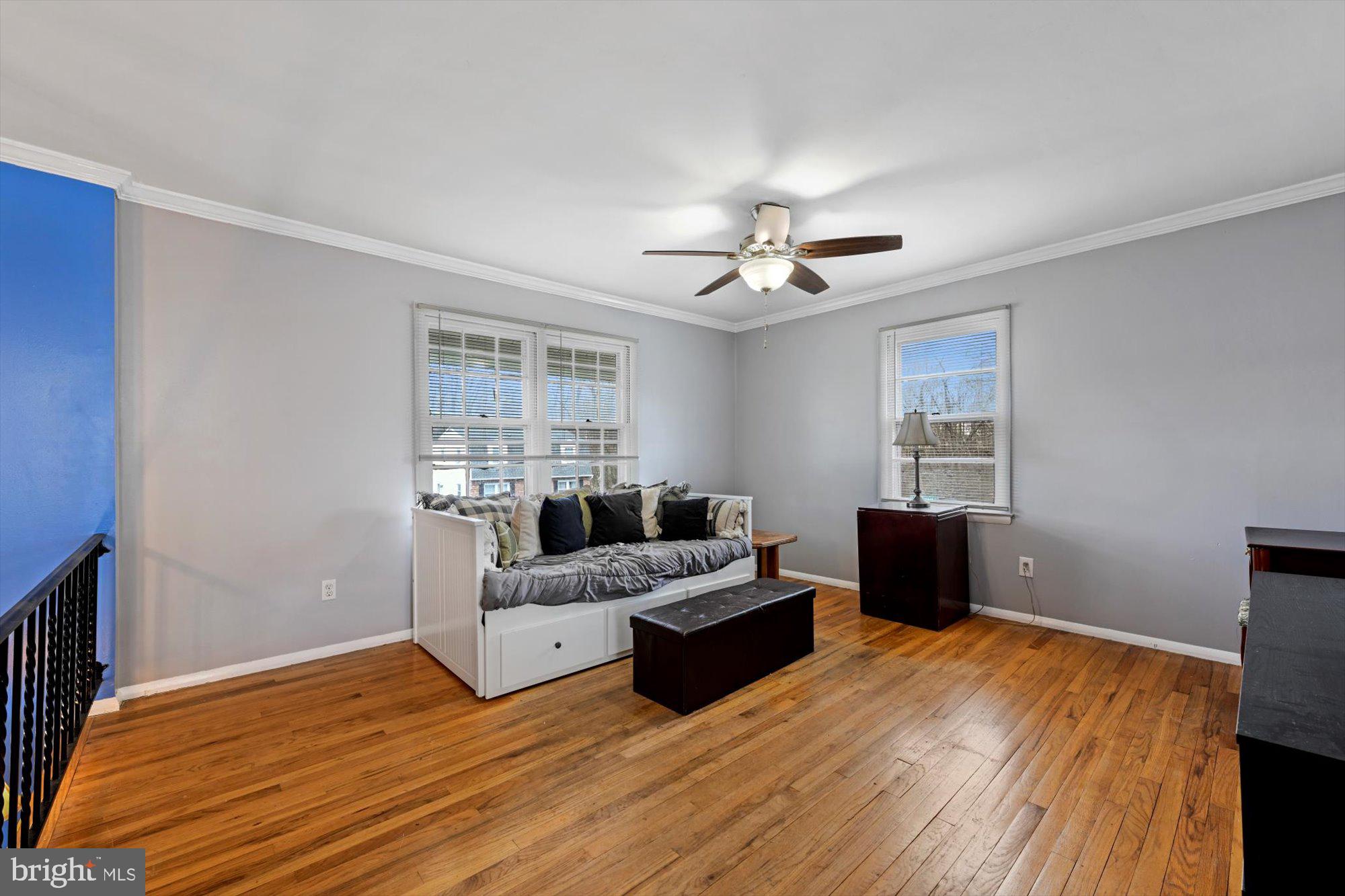 SILVER GATE - Residential