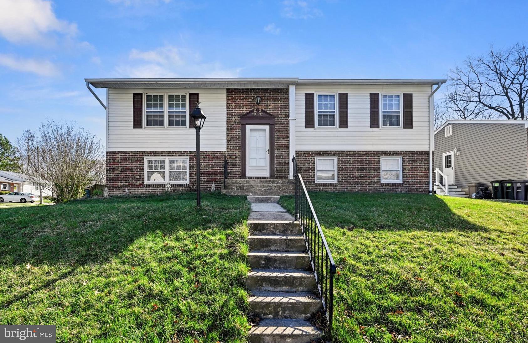 SILVER GATE - Residential