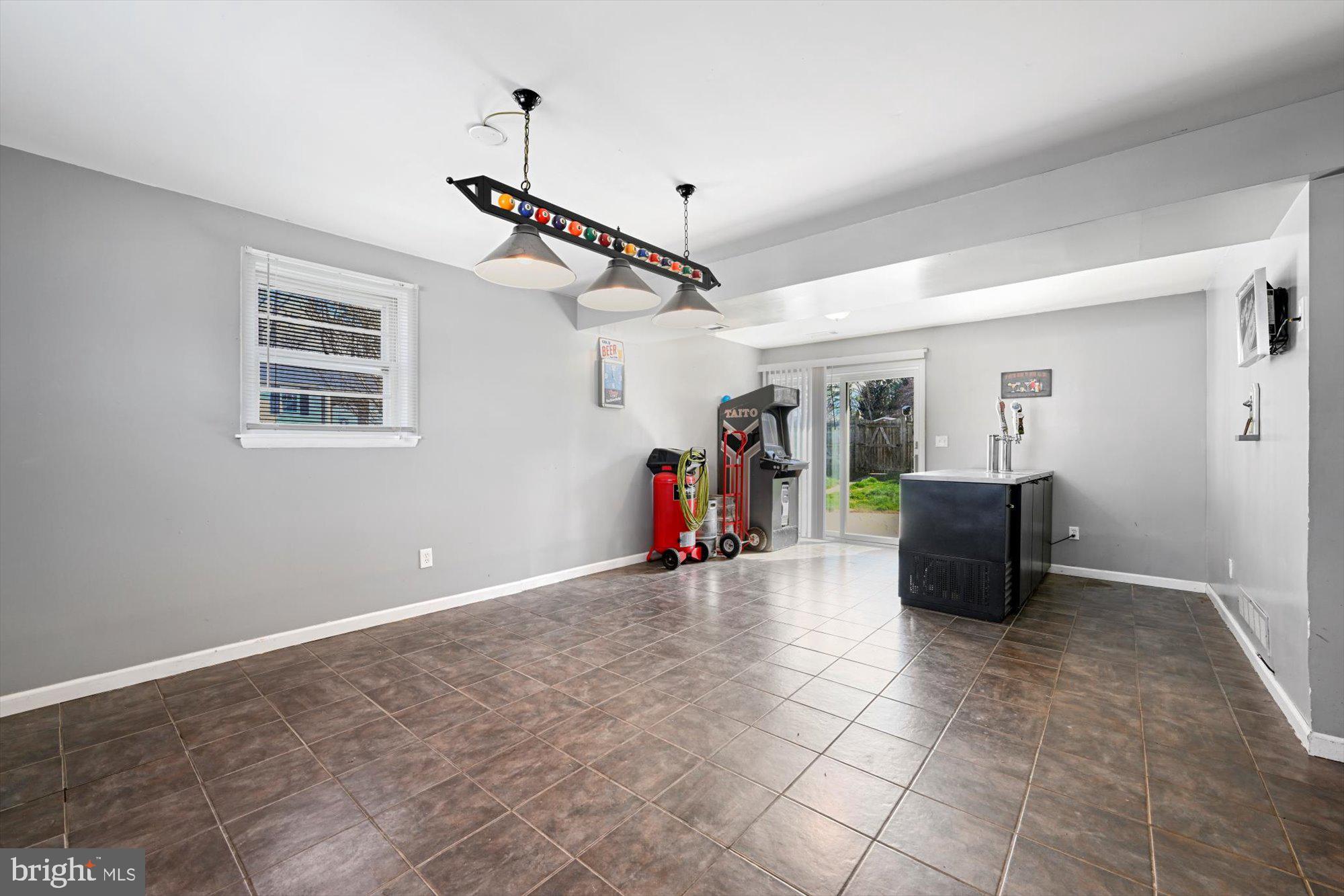SILVER GATE - Residential