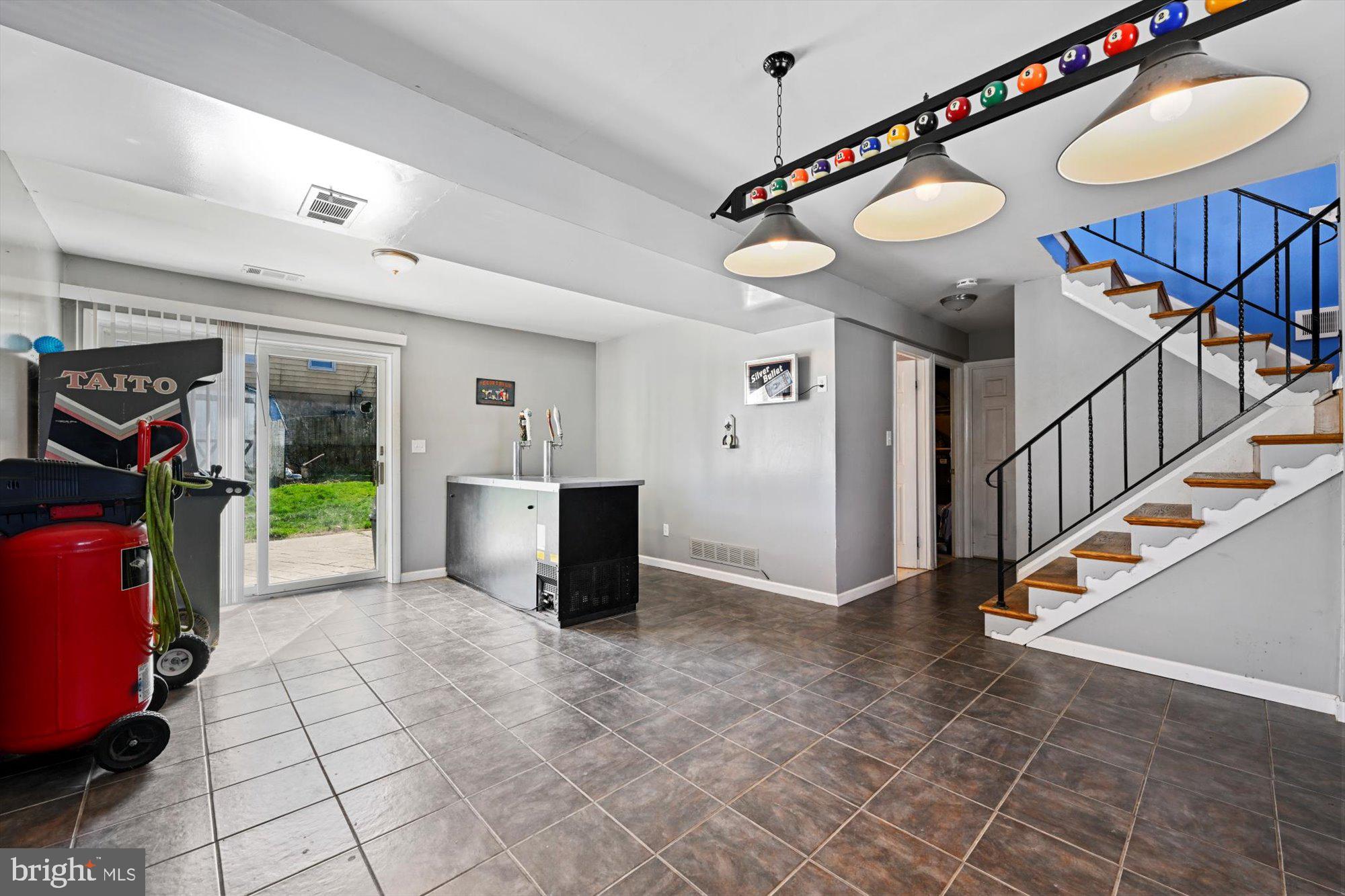 SILVER GATE - Residential