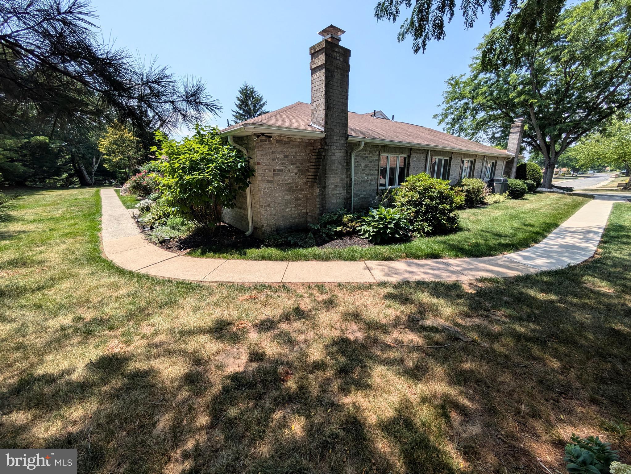 FAIRWAYS AT BROOKSID - Residential