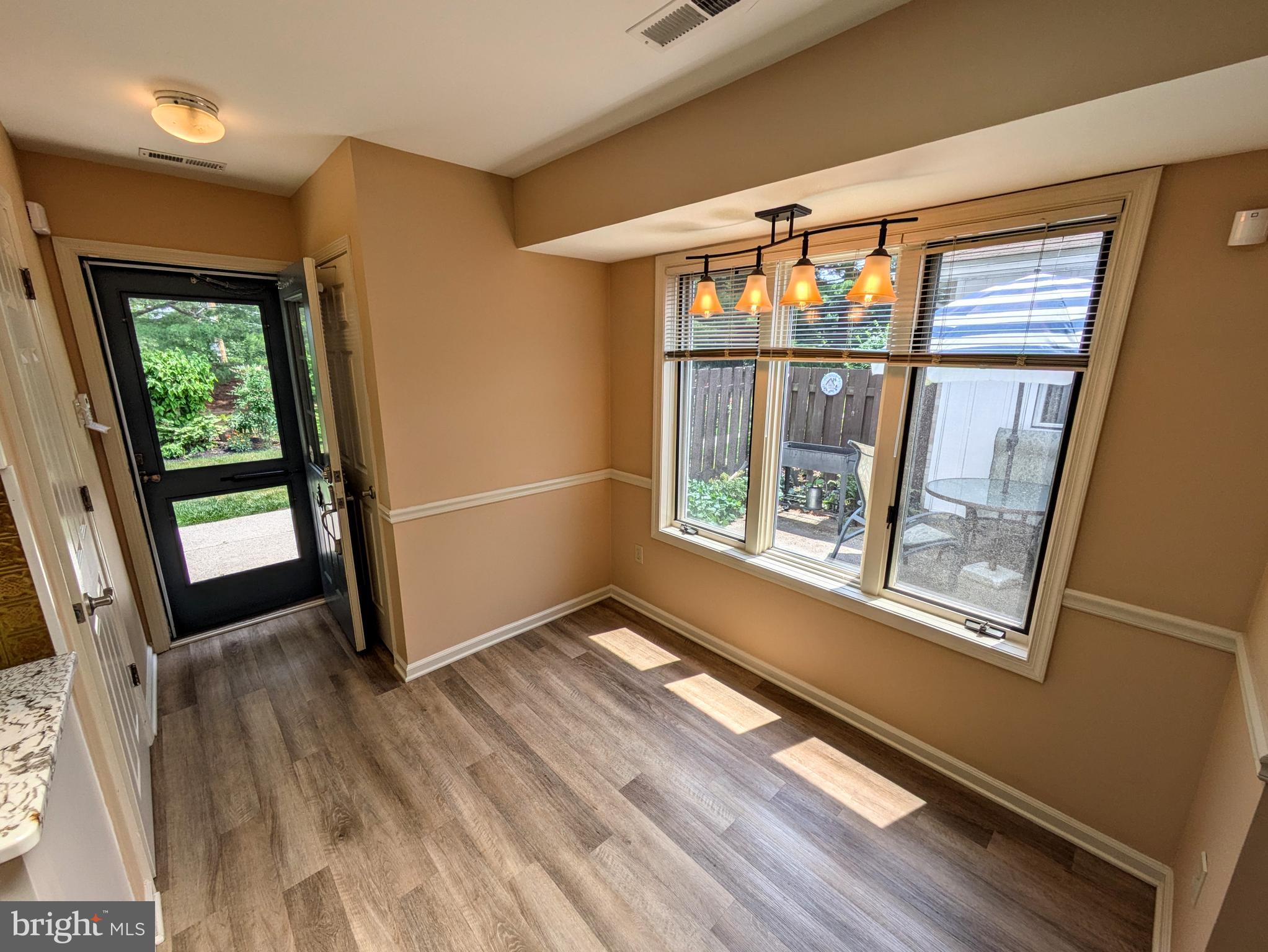 FAIRWAYS AT BROOKSID - Residential