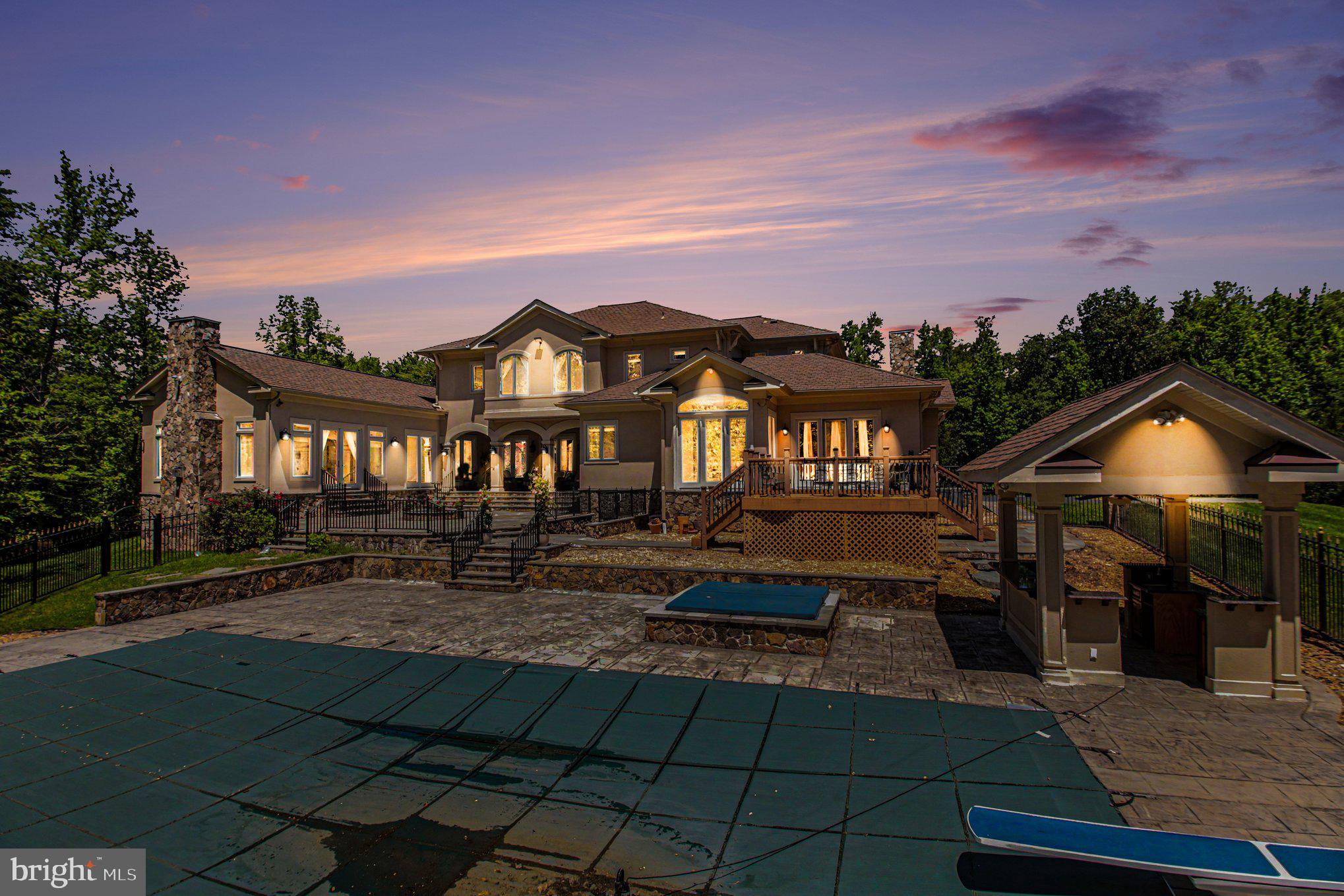 THE RESERVE - Residential