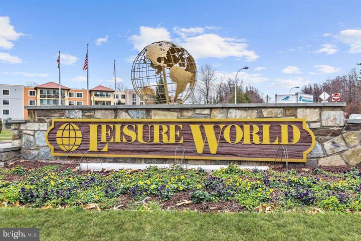 LEISURE WORLD - Residential