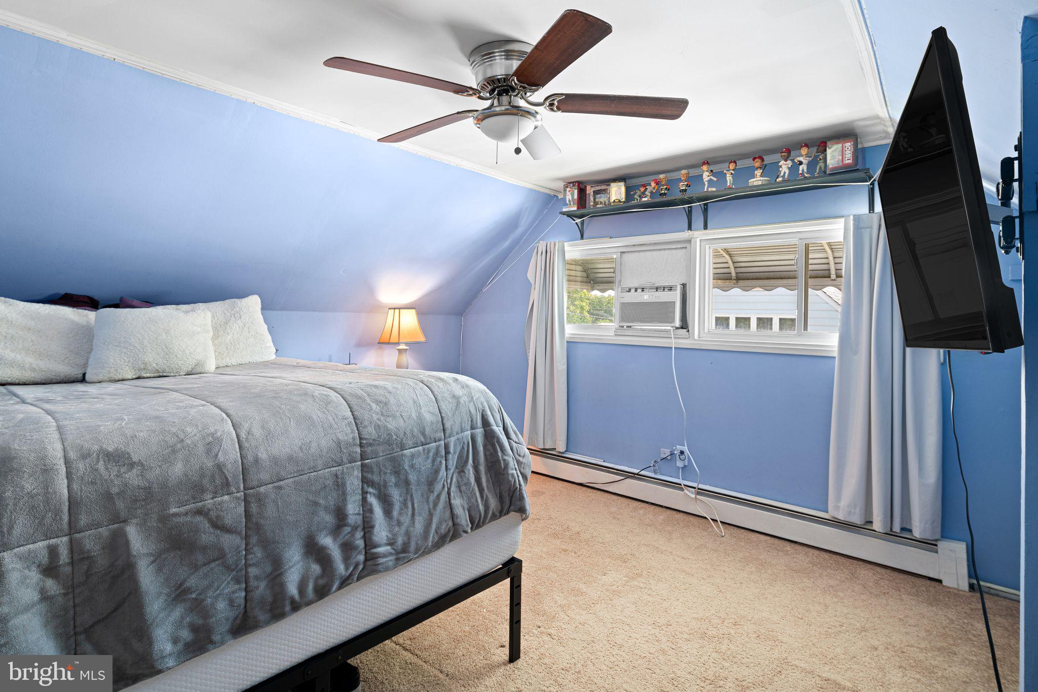 HOLLY HILL - Residential