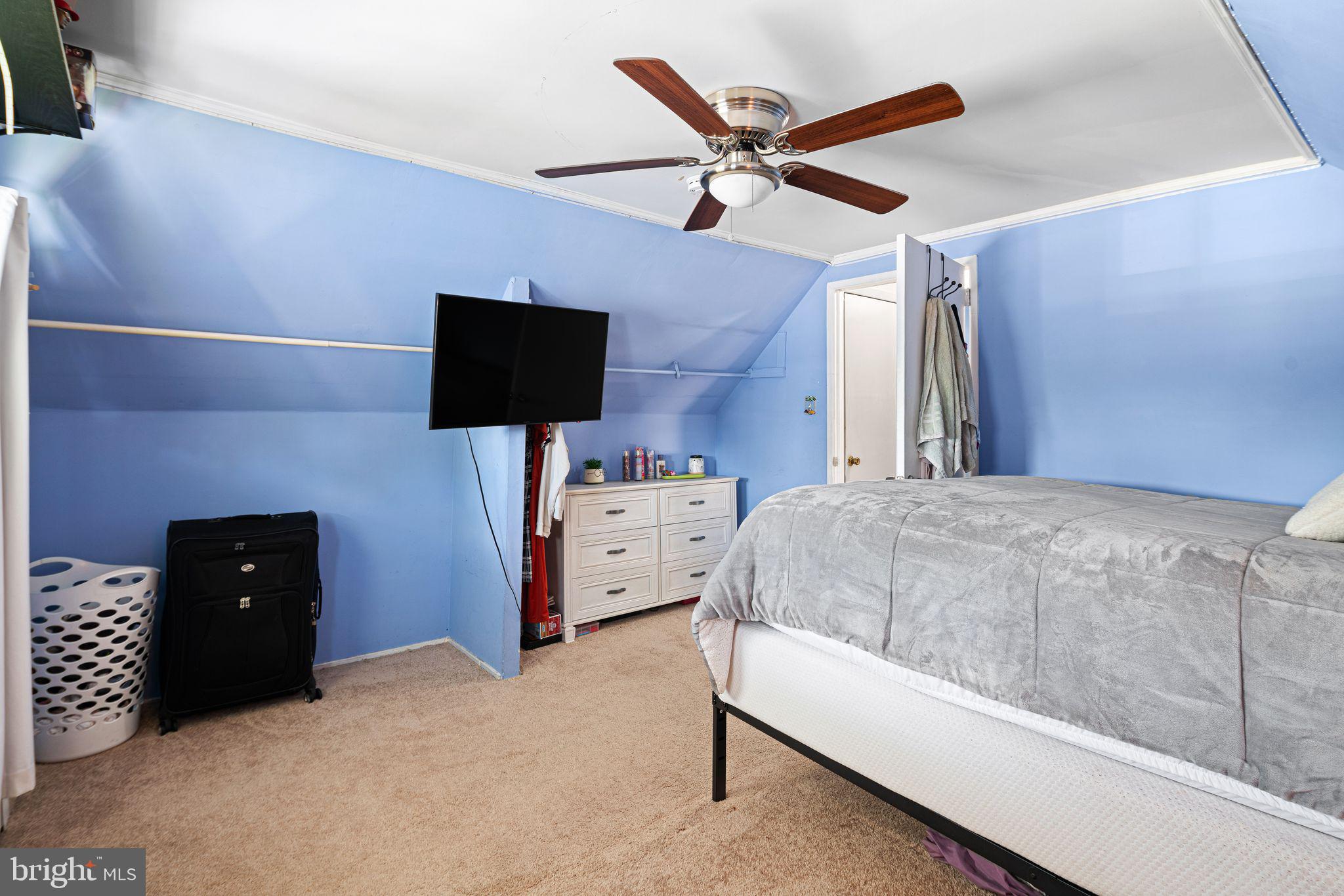 HOLLY HILL - Residential
