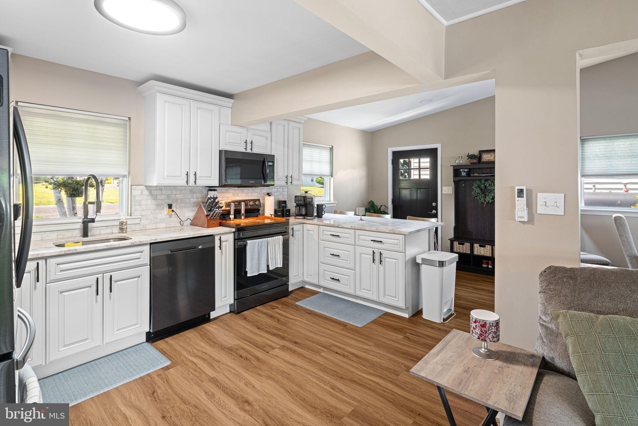 HOLLY HILL - Residential