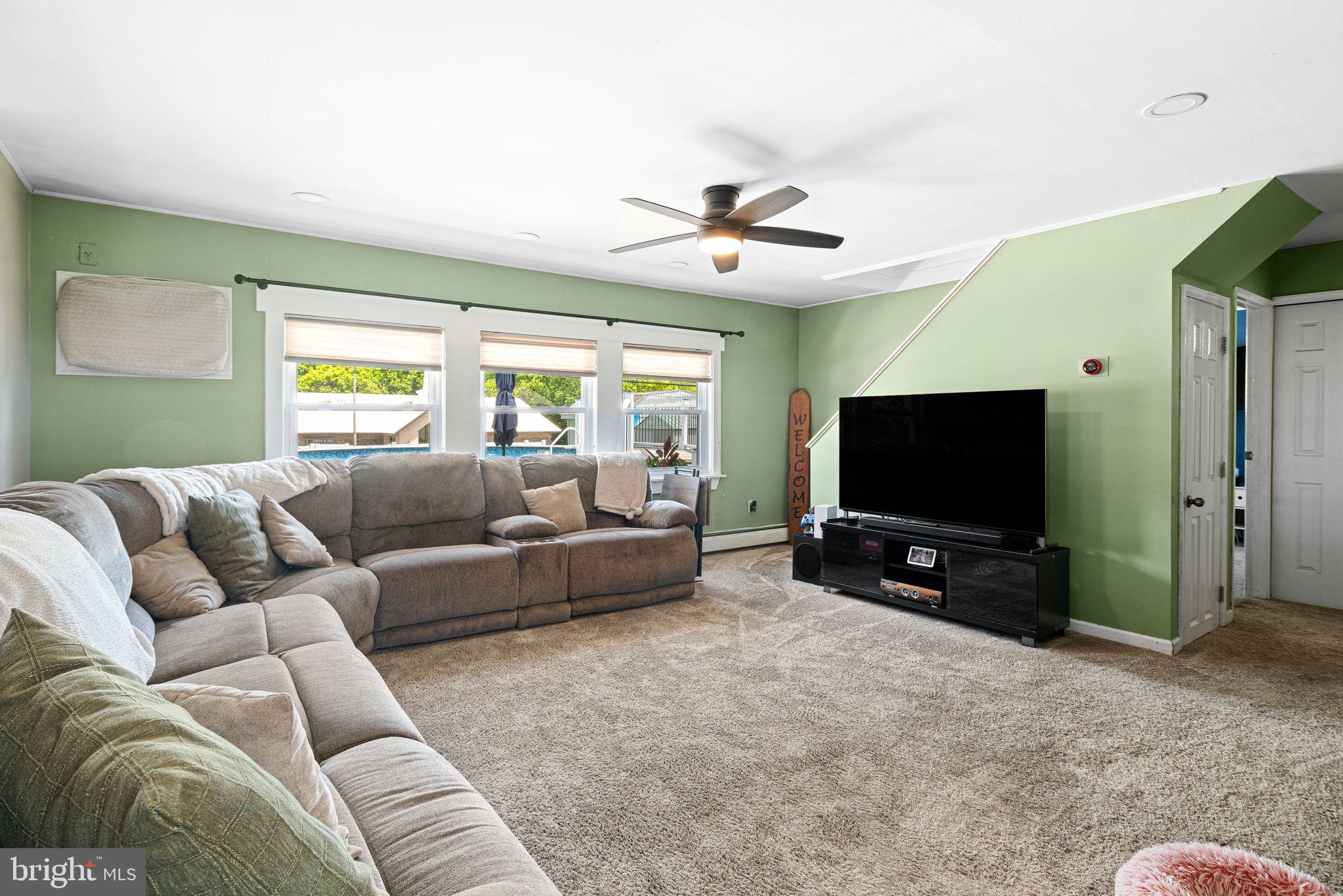 HOLLY HILL - Residential