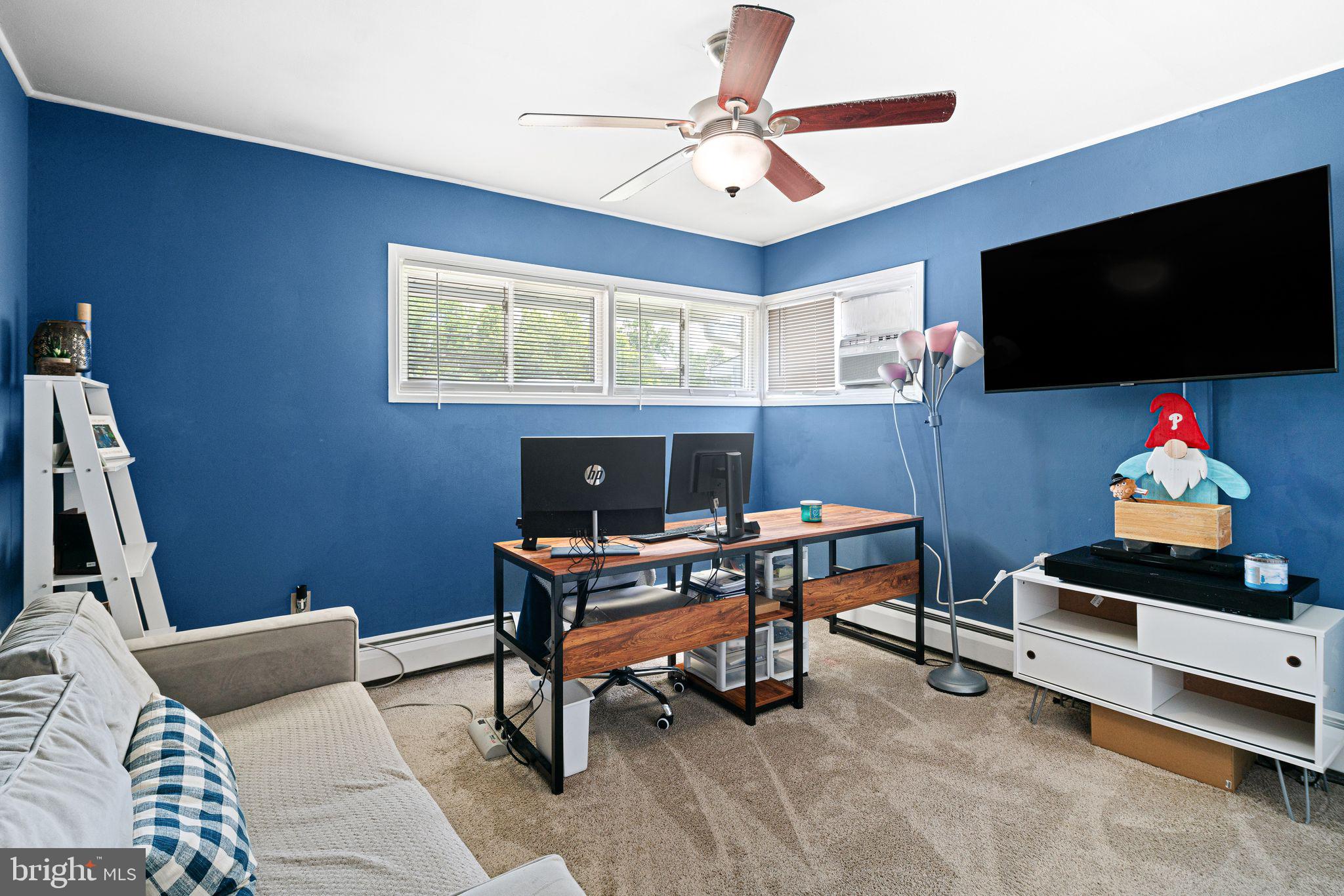 HOLLY HILL - Residential