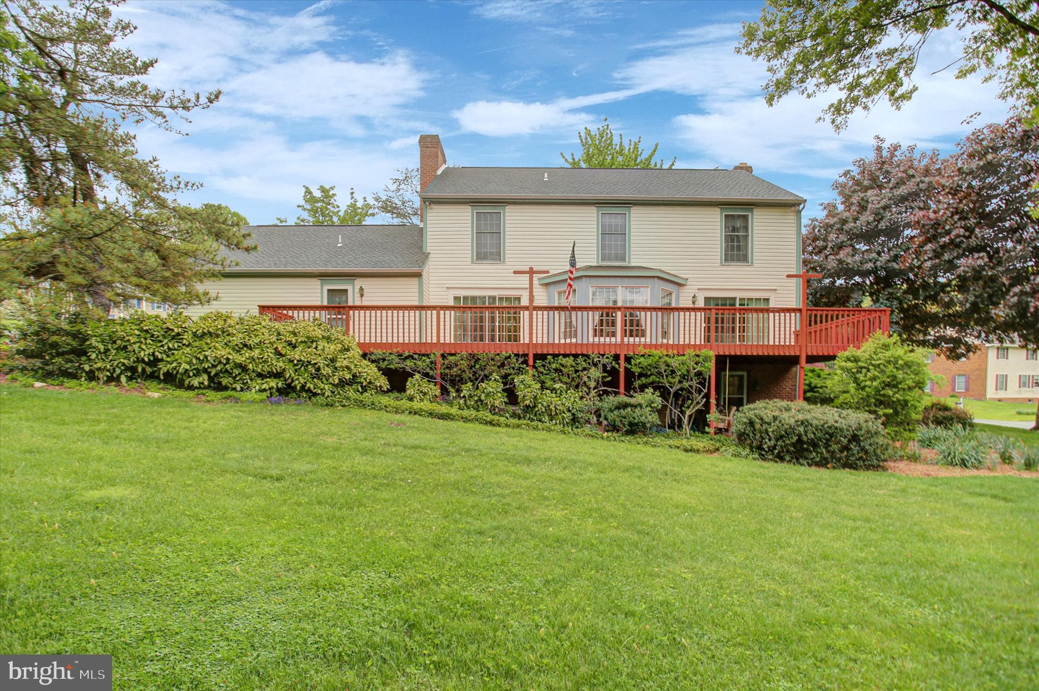 WOODCREST - Residential