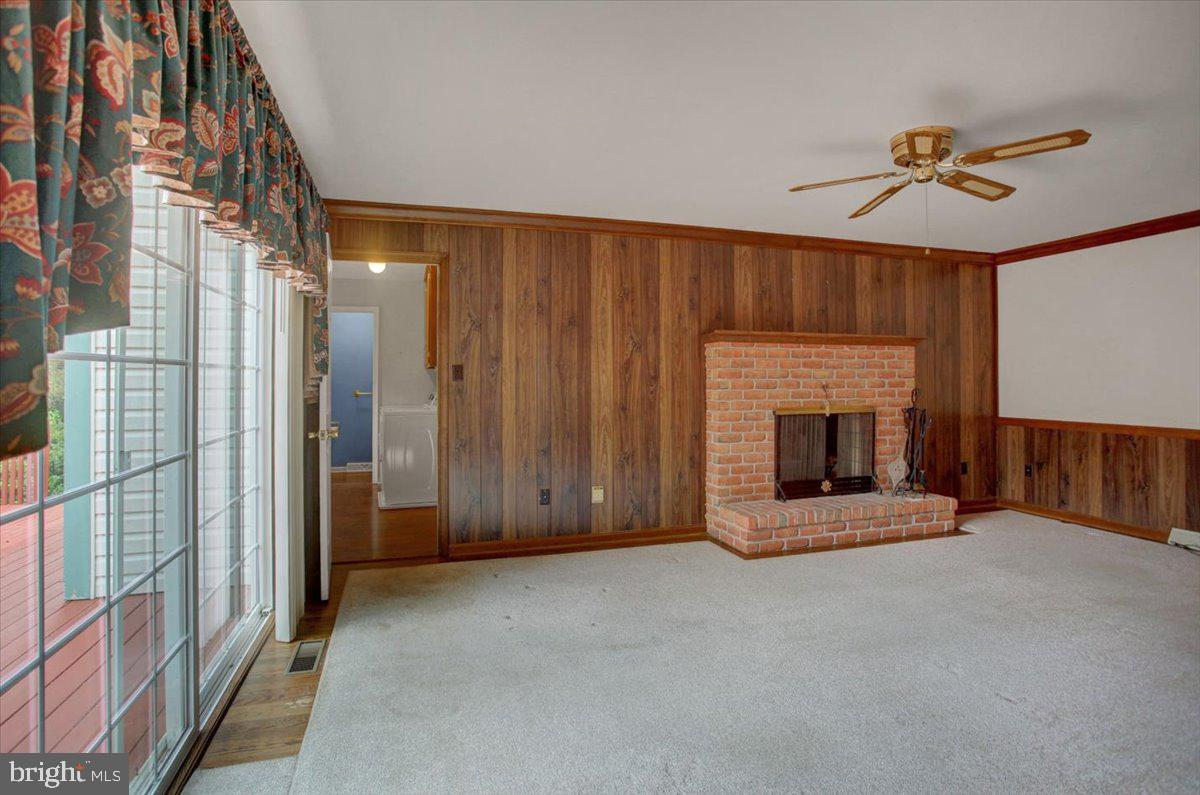 WOODCREST - Residential