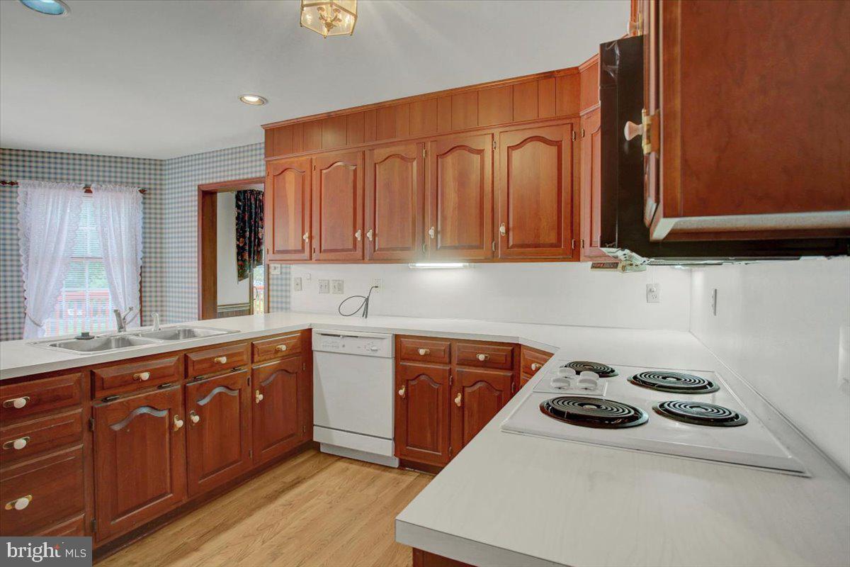 WOODCREST - Residential