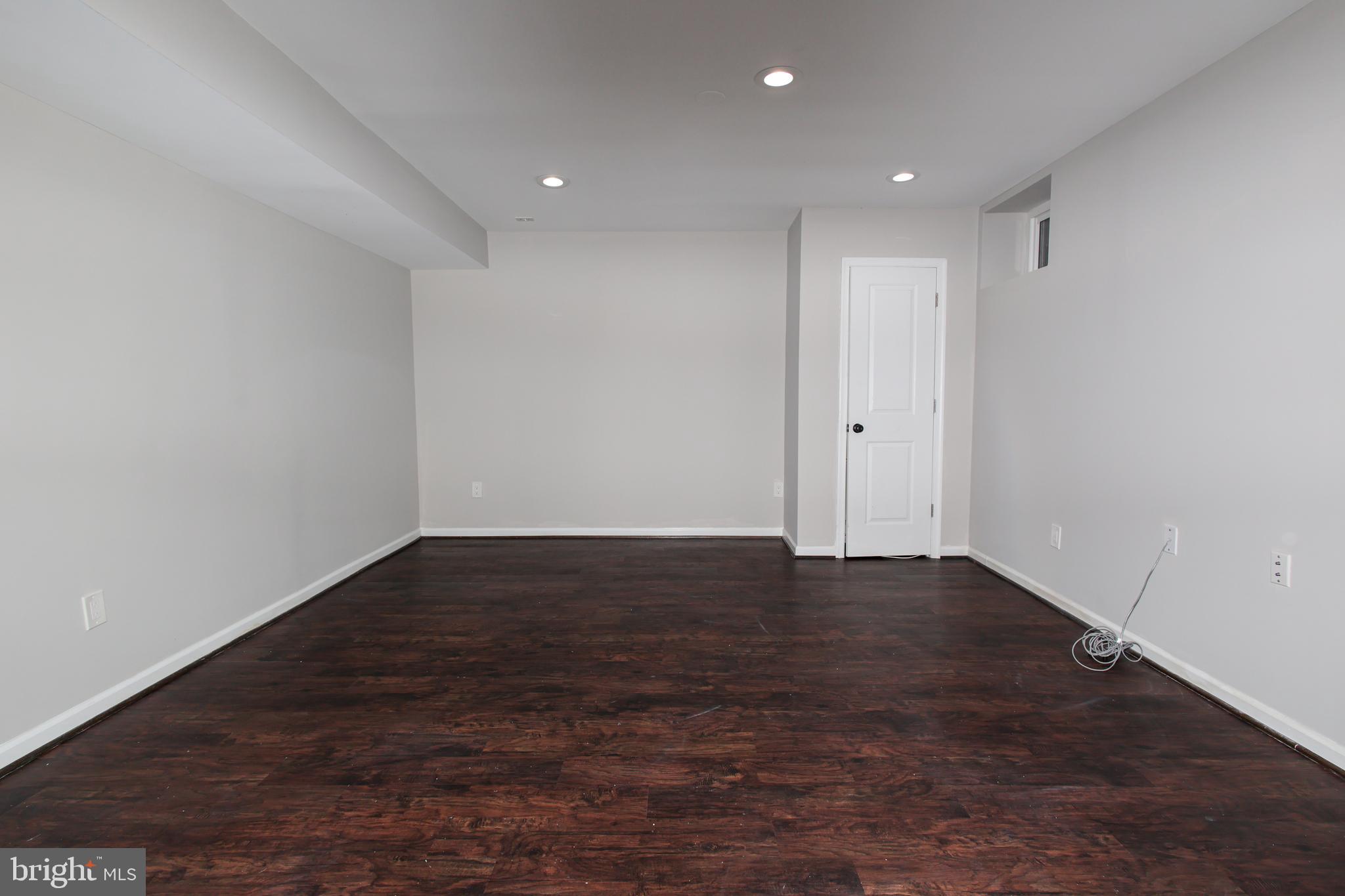 TIMBERLAKE ESTATES SOUTH - Residential