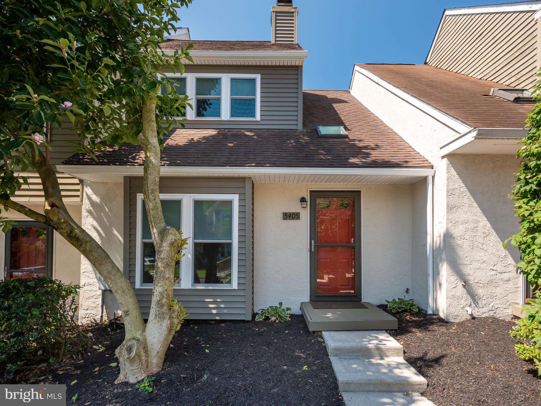 LIONGATE - Residential Lease