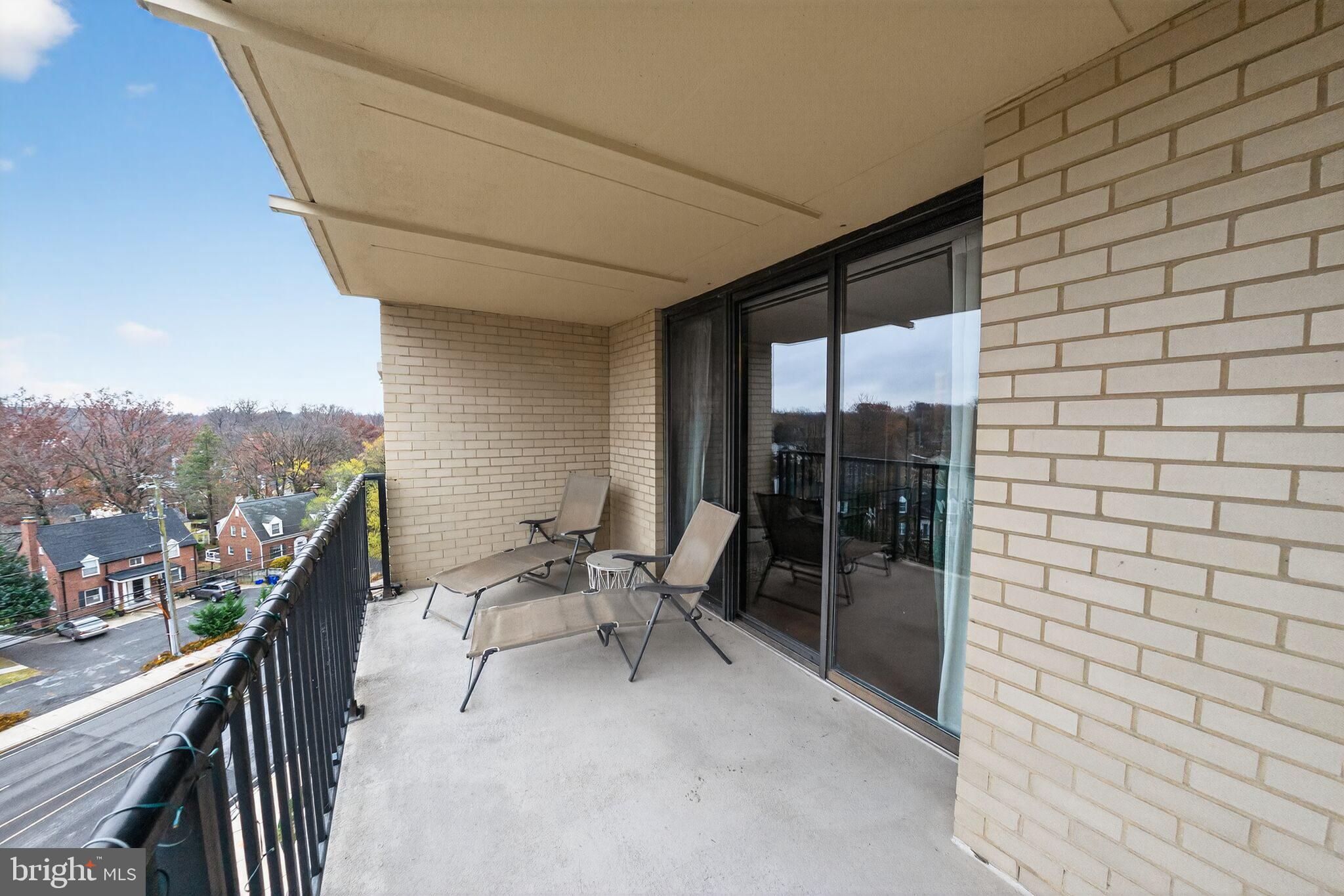 CHEVY CHASE - Residential