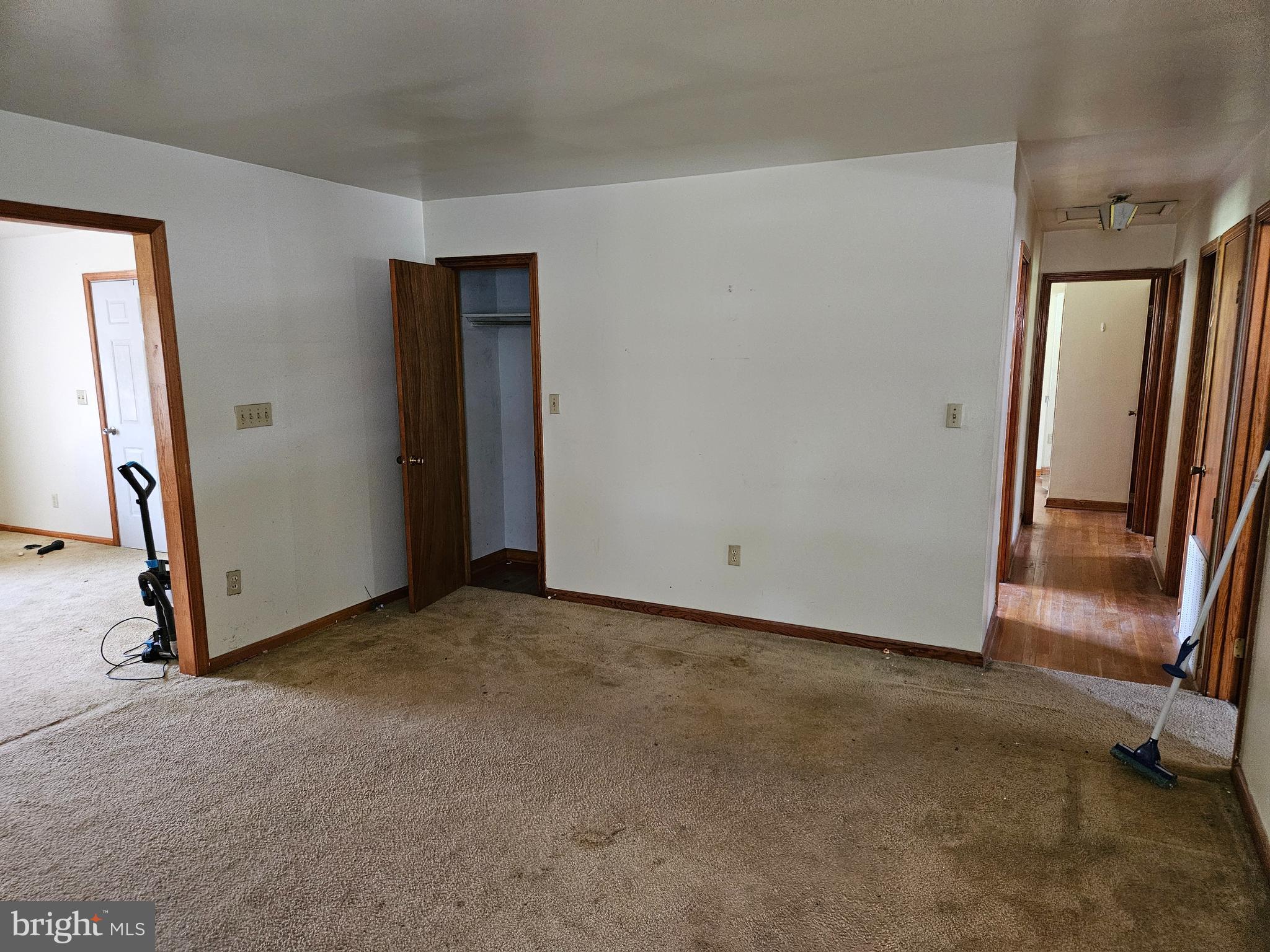 BOWLING GREEN - Residential