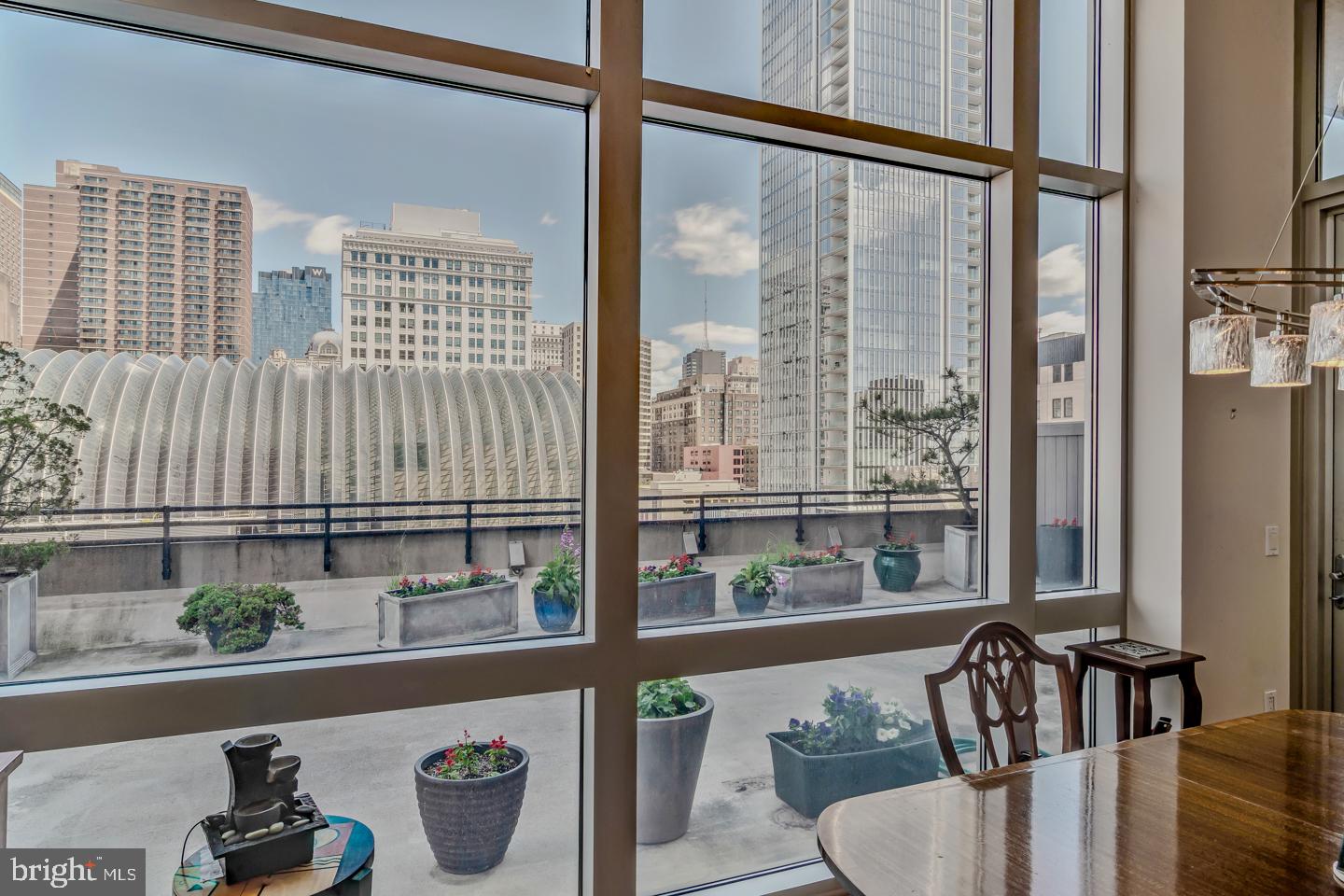 AVENUE OF THE ARTS - Residential