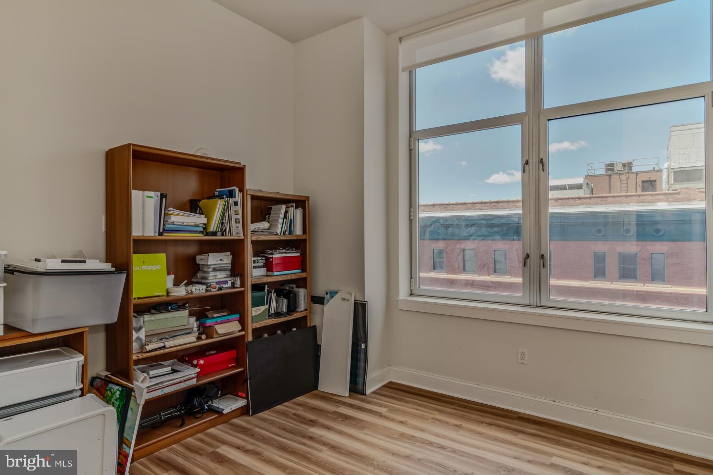 AVENUE OF THE ARTS - Residential