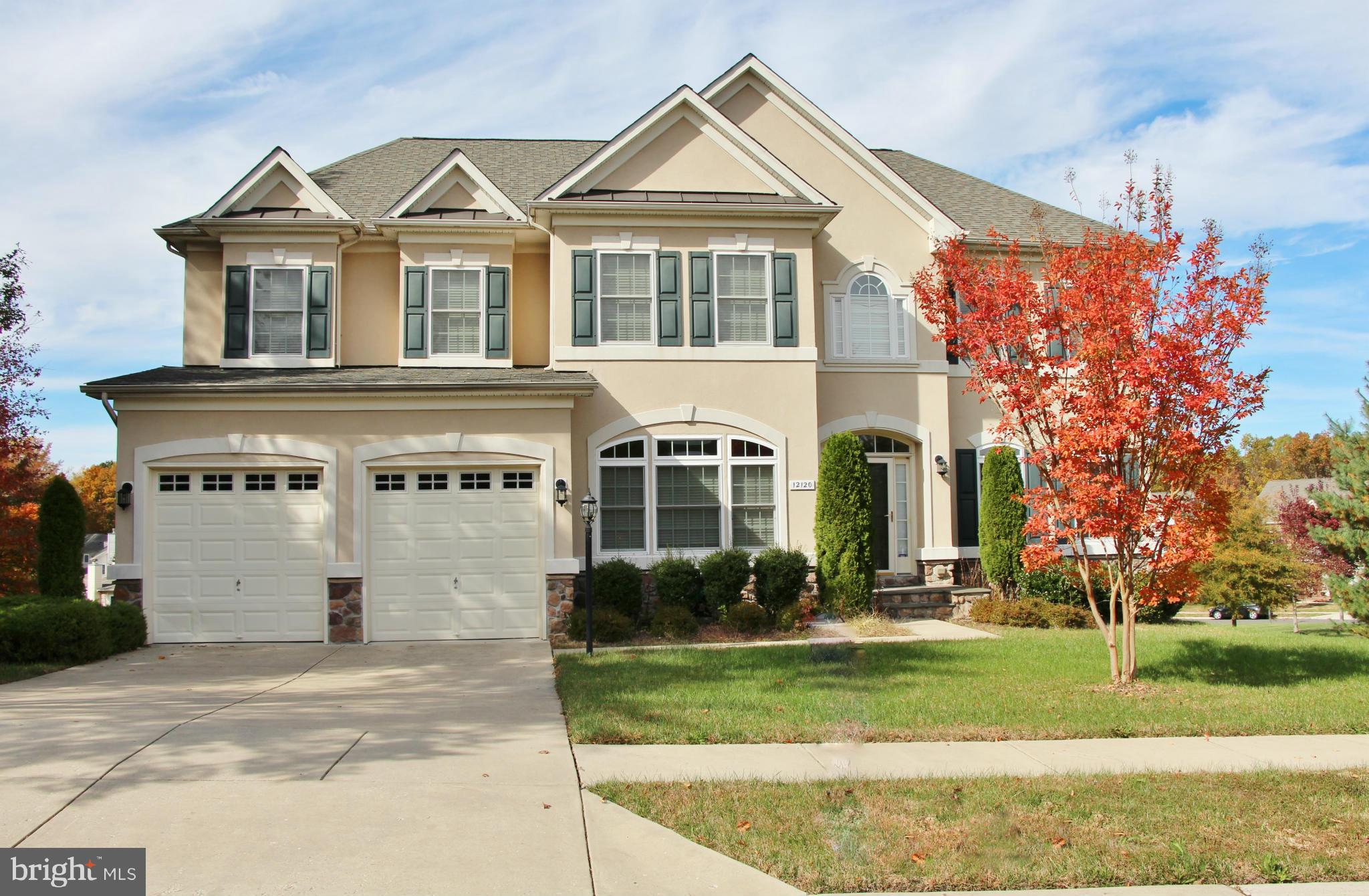 SPACIOUS AND BEAUTIFULLY DESIGNED DESCRIBES THIS 4 BEDROOM, 5 1/2 BATH COLONIAL SITUATED ON .45 ACRES.  FEATURES INCLUDE TWO STORY ENTRY, HARDWOODS, DUAL STAIR CASE, BATH IN EACH BEDROOM, UPGRADED CABINETS, MORNING ROOM, MASTER WITH TRAY CEILING AND SITTING AREA, PARCIALLY FINISHED LOWER LEVEL WITH STORAGE OR TO FINISH AS YOU WISH.  MAKE THIS A MUST SEE!
