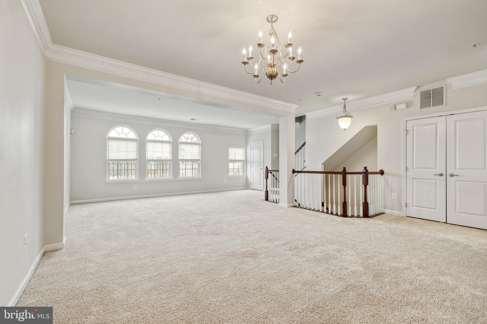 TOWN CENTER COMMONS - Residential