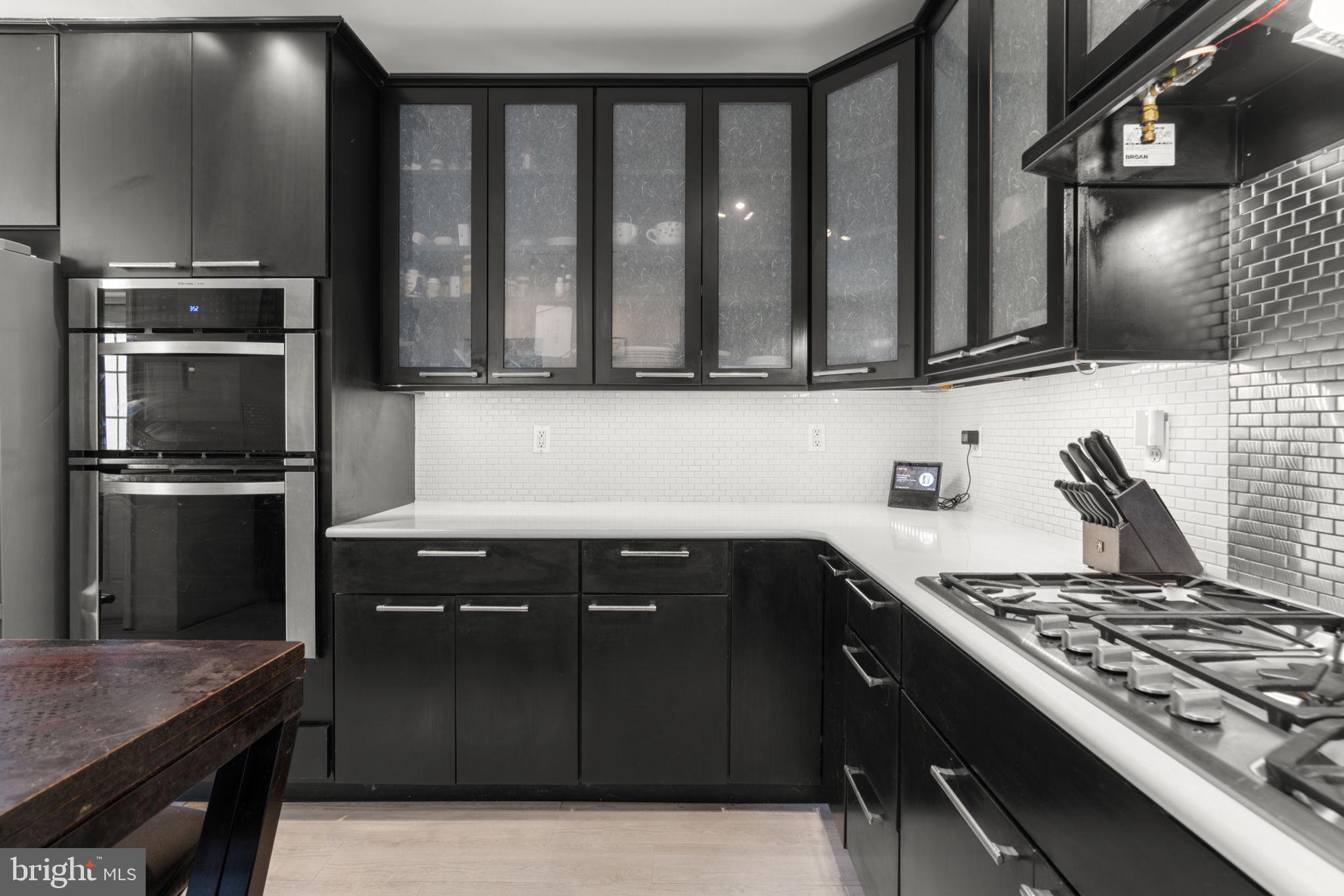 LITTLE ITALY - Residential
