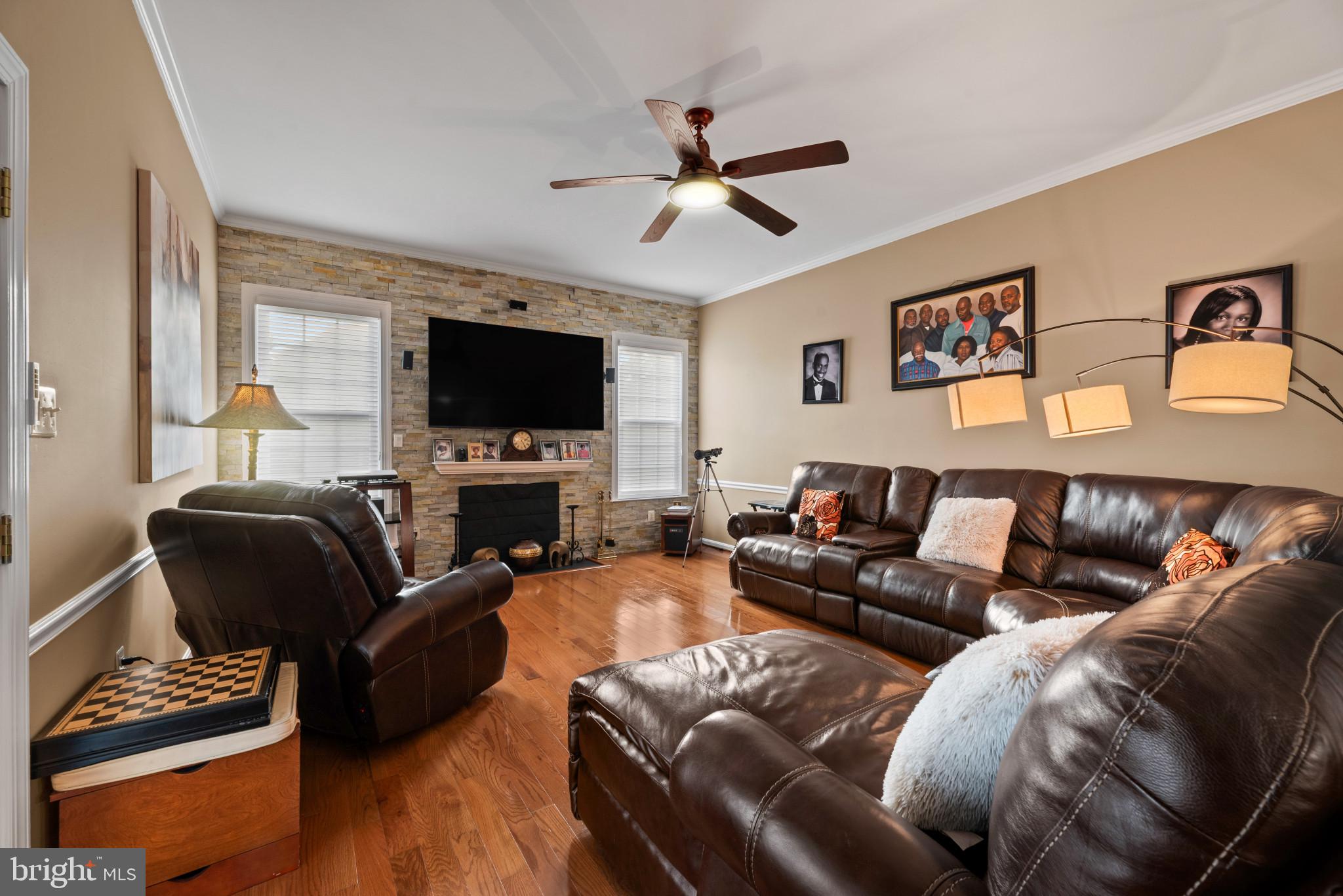STREAMVIEW SUB - Residential