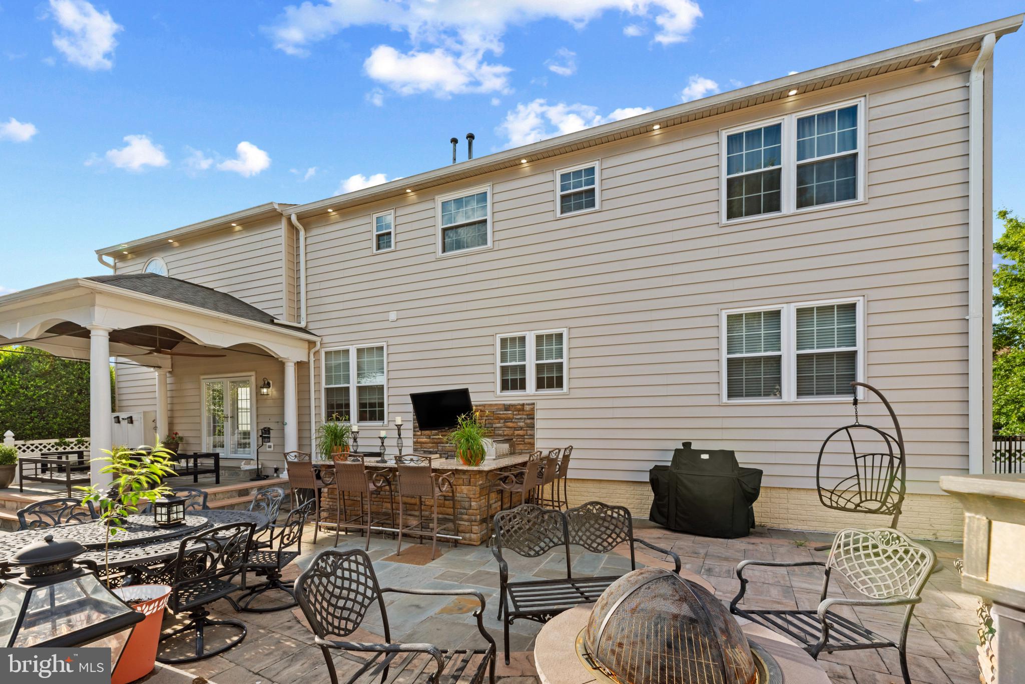 STREAMVIEW SUB - Residential