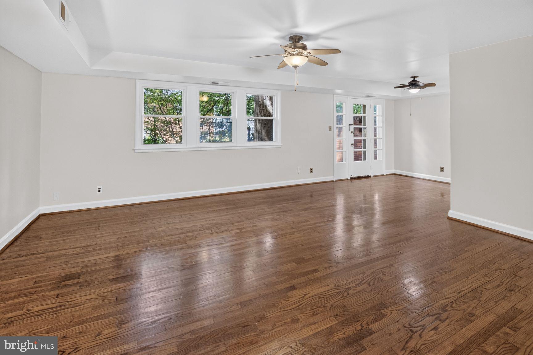 TOP OF THE PARK - Residential