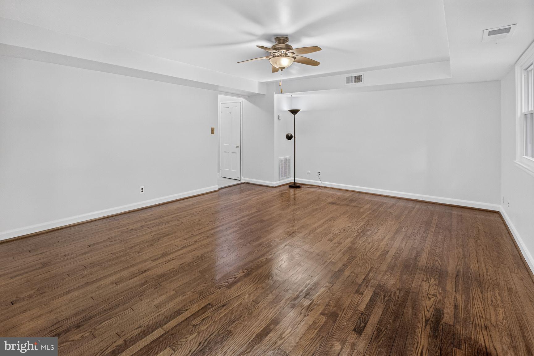 TOP OF THE PARK - Residential