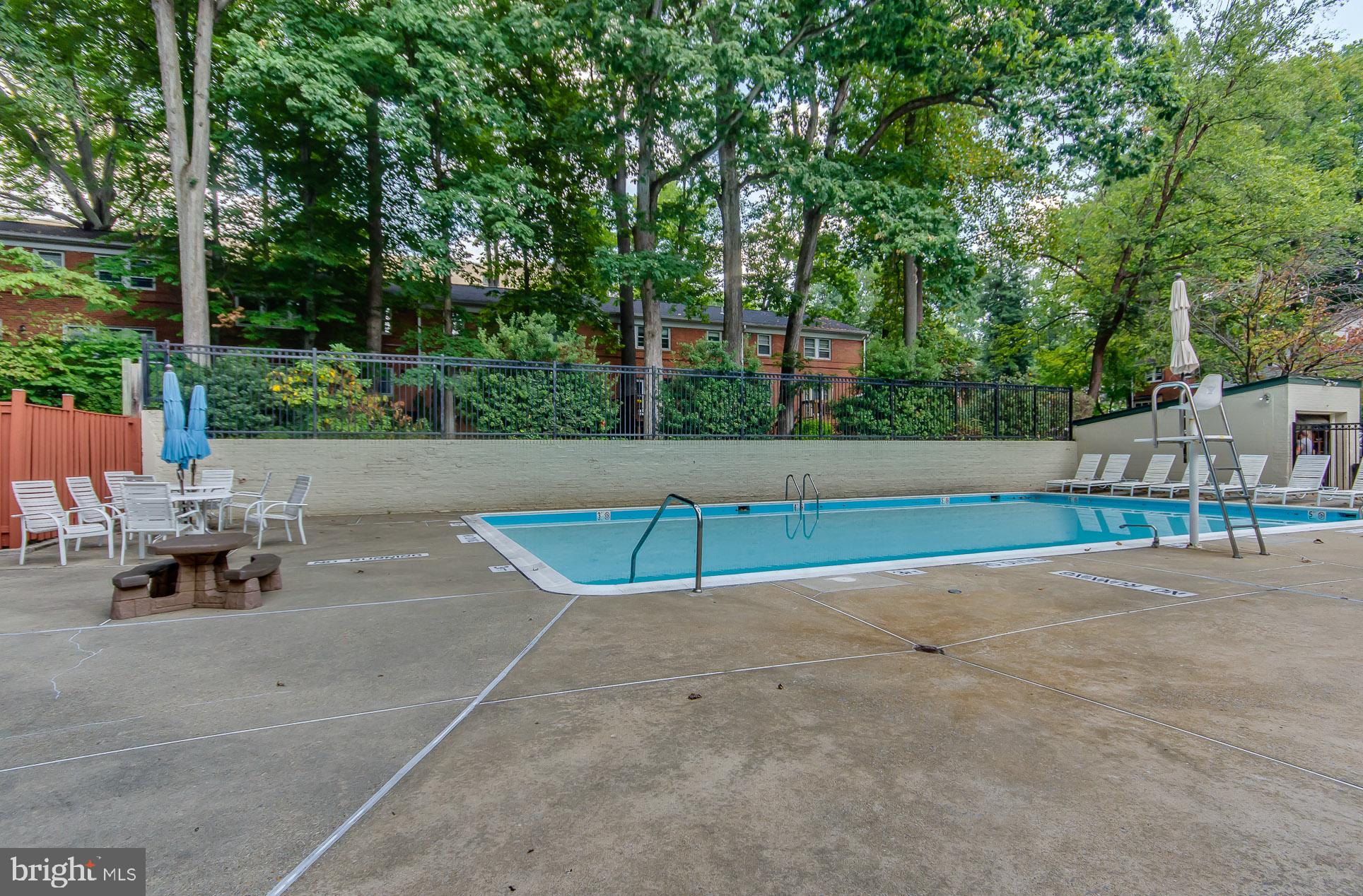 TOP OF THE PARK - Residential