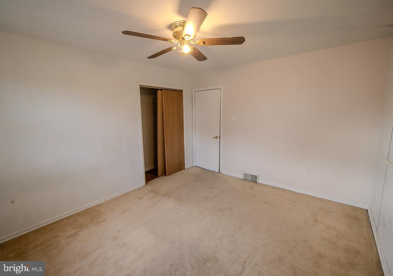 WILLOW RUN - Residential