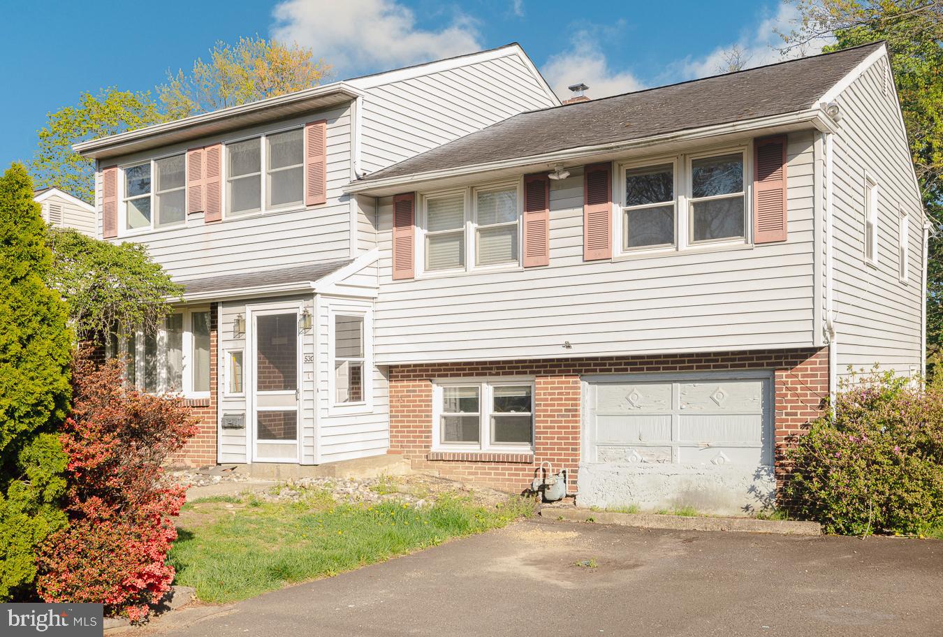 WILLOW RUN - Residential