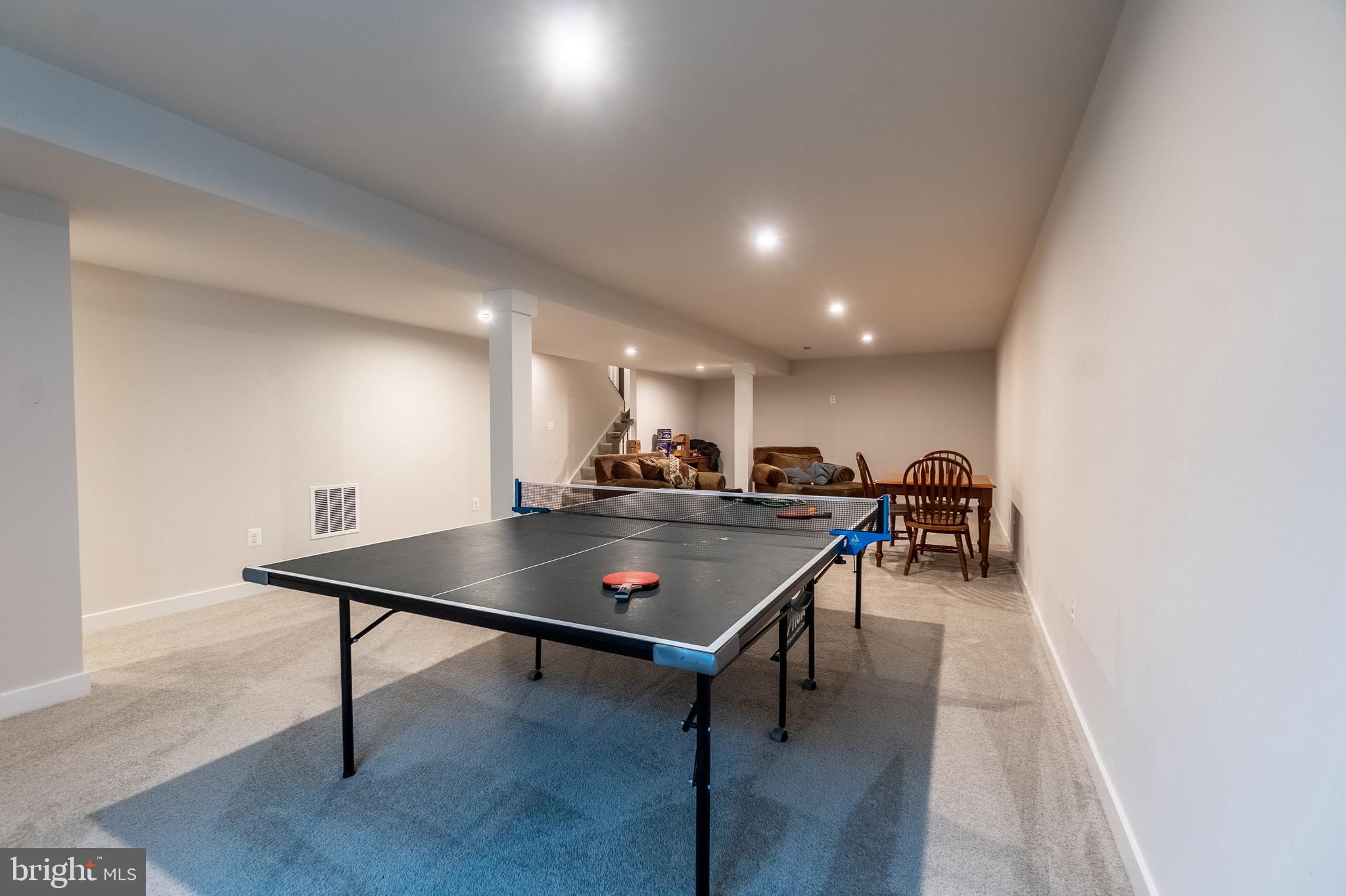 HIGH POINTE SOUTH - Residential