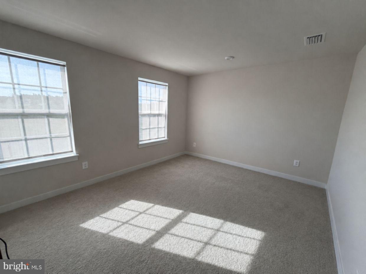HIGH POINTE SOUTH - Residential