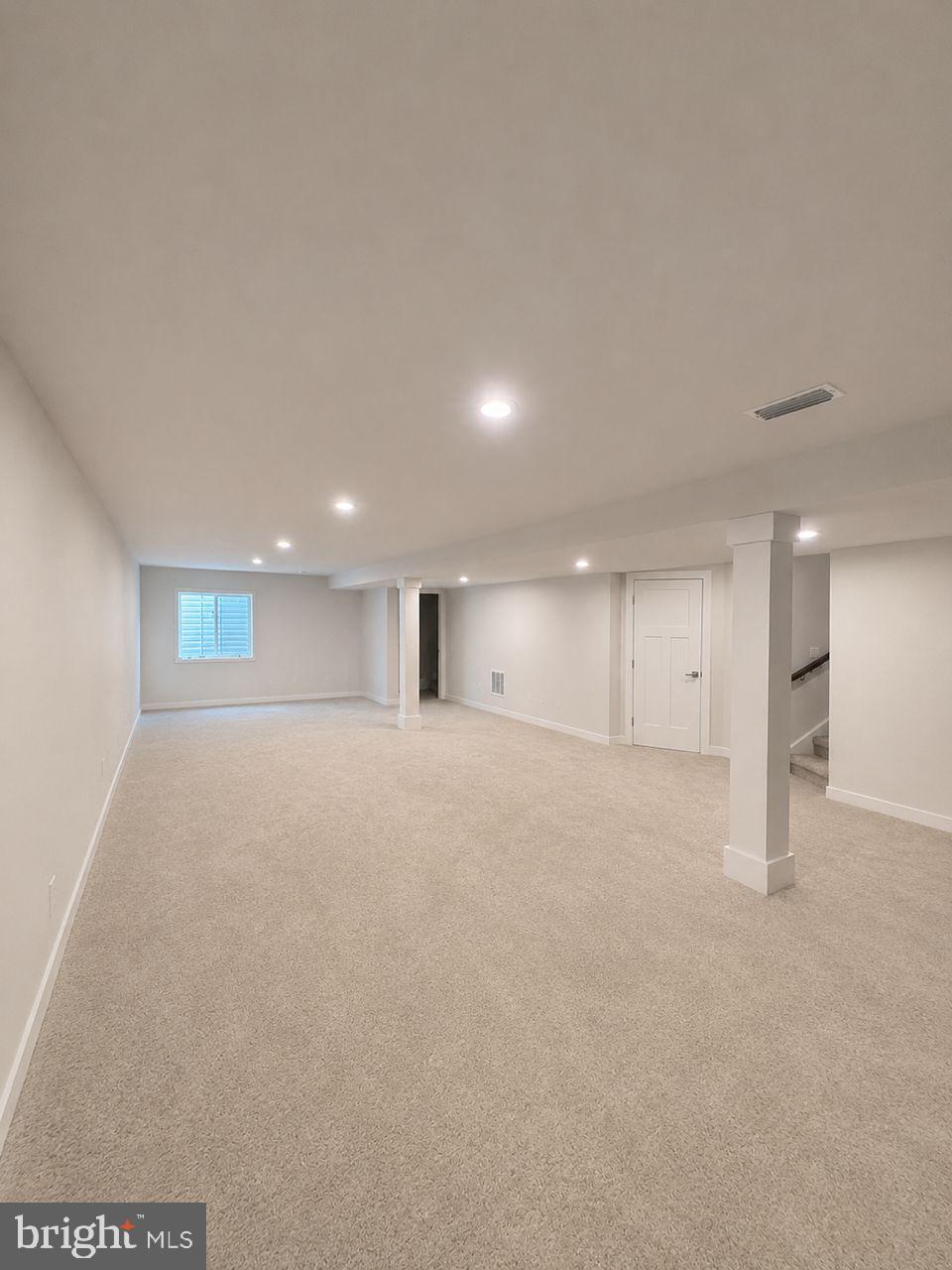 HIGH POINTE SOUTH - Residential
