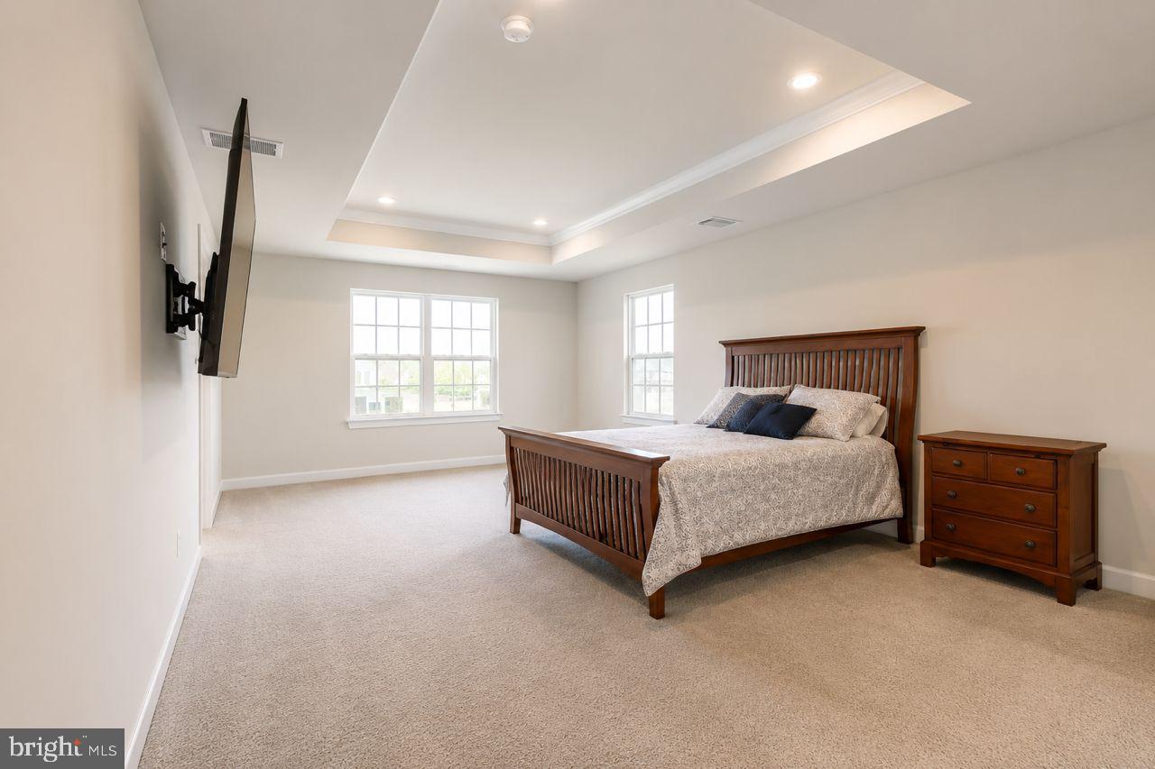 HIGH POINTE SOUTH - Residential