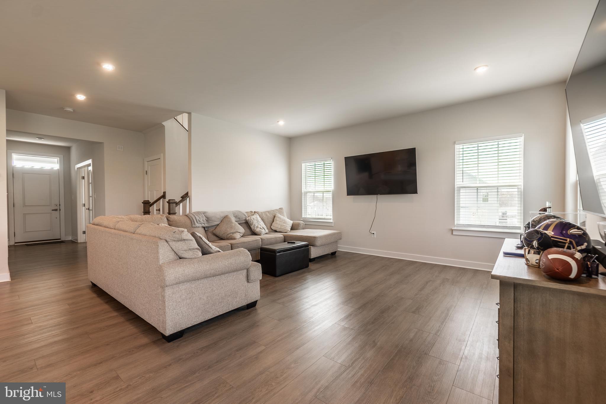 HIGH POINTE SOUTH - Residential