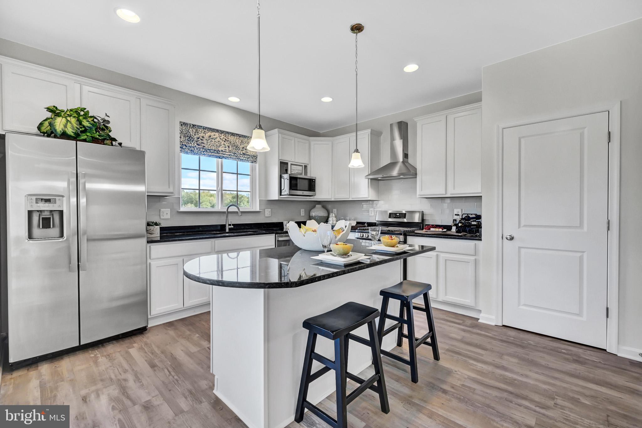 WARM SPRING RIDGE - Residential