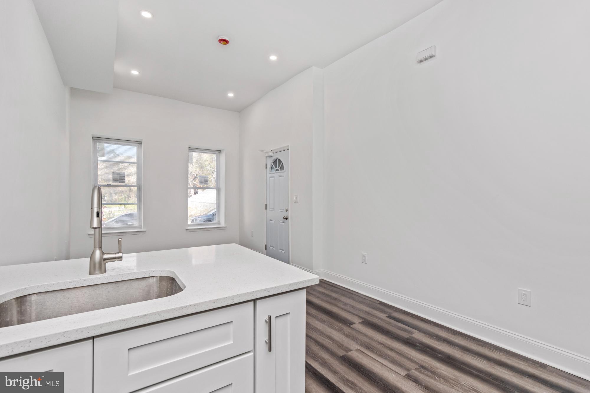 HARLEM PARK - Residential Income