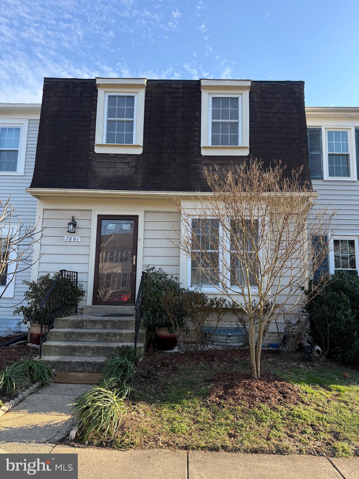 SUNLIT 3 LVL TOWNHOME WITH MANY UPDATES!! 3 BR, 2.5 BA, 1 BONUS RM IN THE BASEMENT WITH FULL BATH, LARGE PADIO & 2 ASSIGNED PARKING SPACES !! FAIRLY NEWER WINDOWS, NEUTRAL PAINT THROUGHOUT, NEWER LAMINATE FLOORS. NEW FRIDGE, NEW WATER HEATER, FAIRLY NEW HVAC. SS APPLIANCES & GRANITE COUNTERS IN THE KITCHEN, NEW WASHER AND DRYER. CONVENIENTLY LOCATED TO SHOPPING, SCHOOLS, PARKS, FT BELVOIR & MAJOR HIGHWAYS!