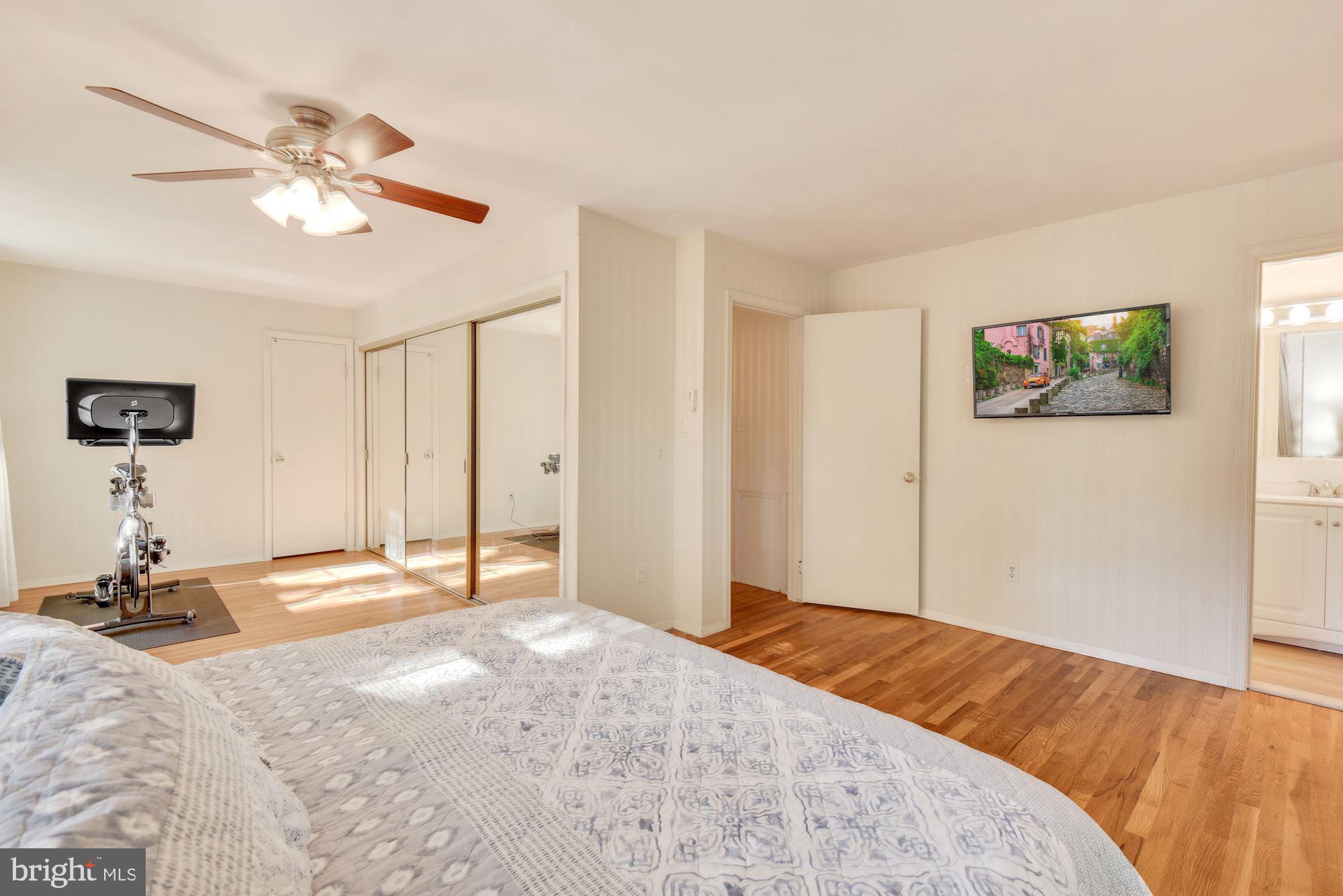 BEL PRE WOODS - Residential