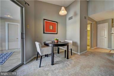 FOUNTAINS AT MCLEAN - Residential Lease